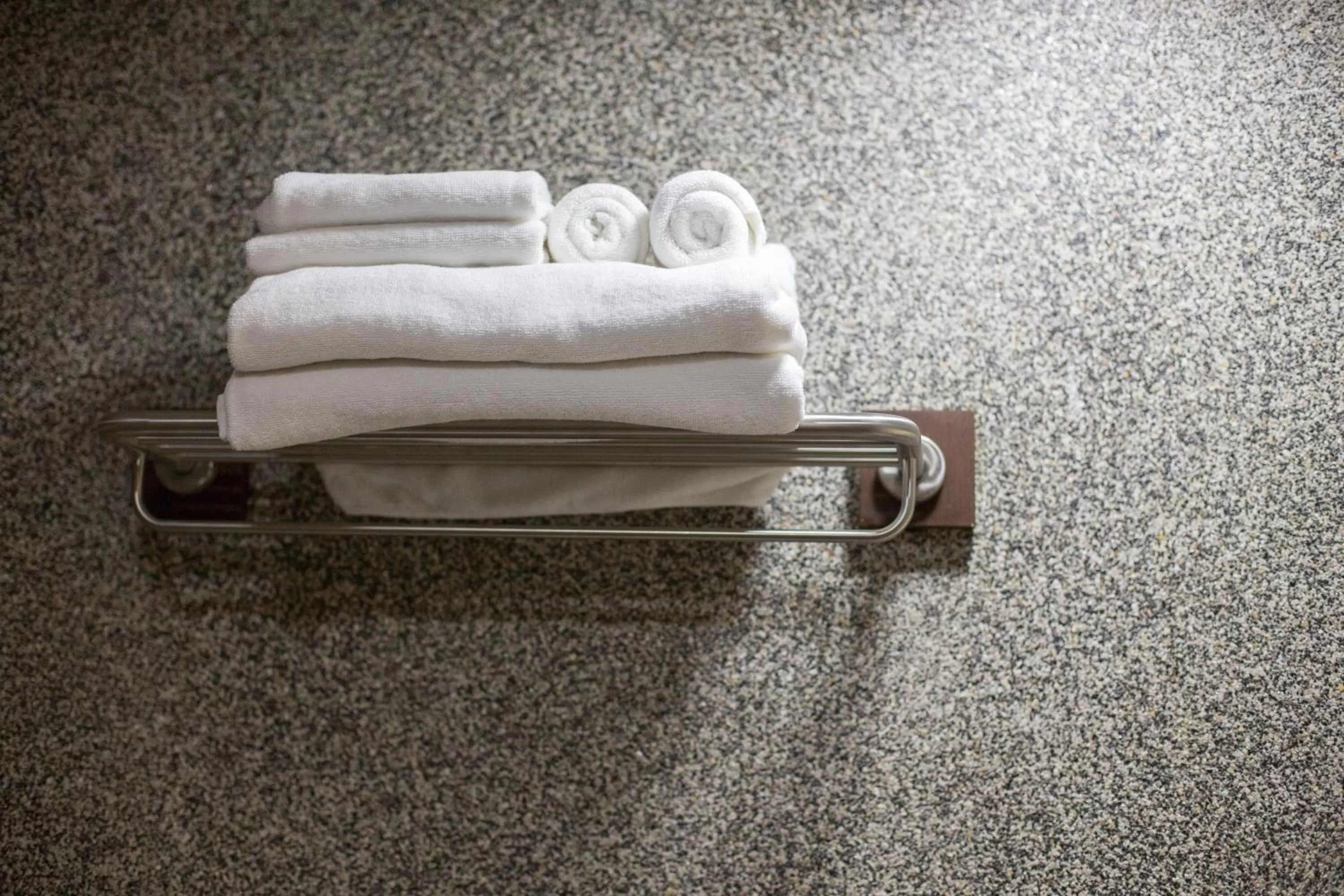 Bathroom in Night Bazaar Inn