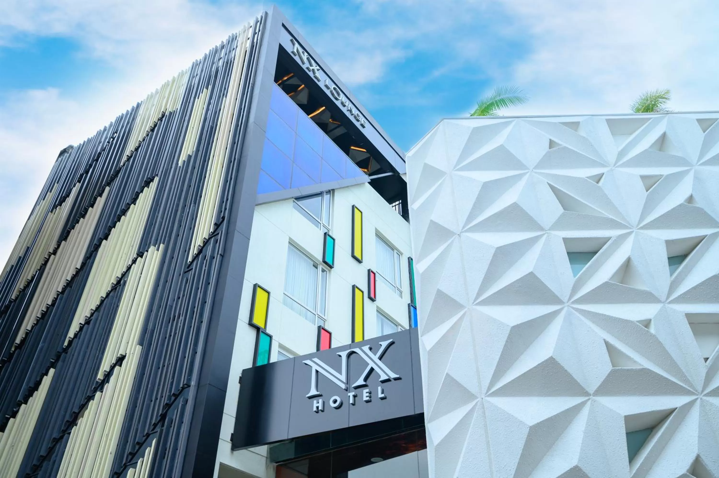 Facade/entrance in NX HOTEL