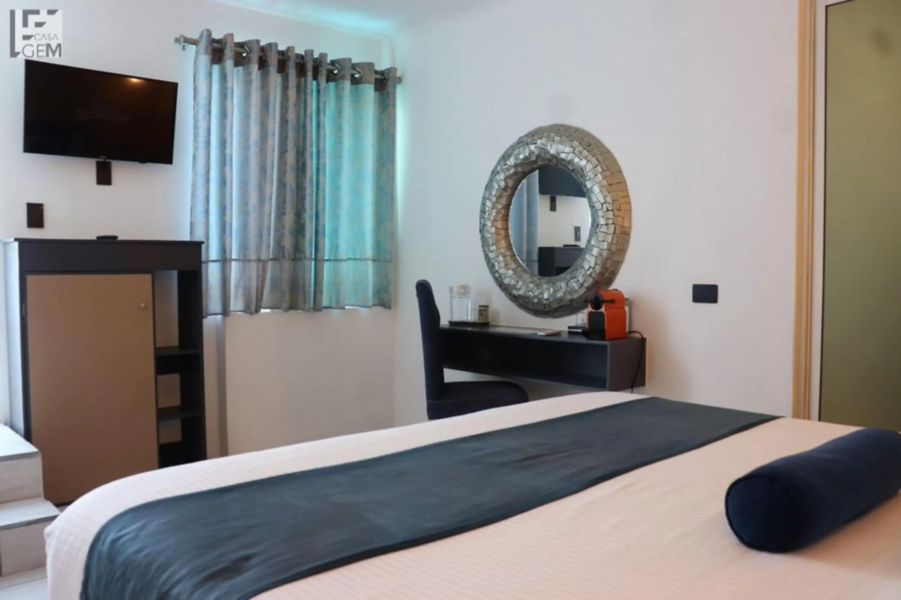 TV and multimedia, Bed in Casa Gem B&B