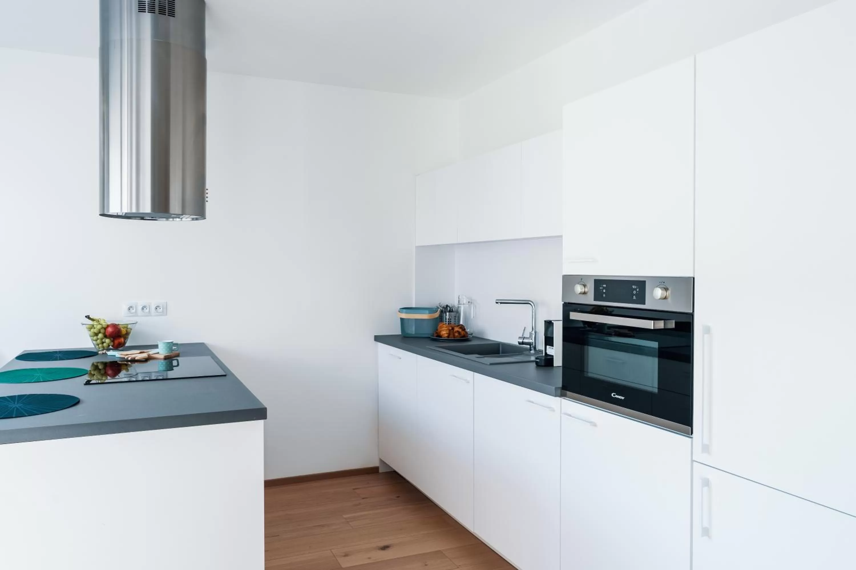 Kitchen or kitchenette in Smart & Green Living by Ambiente