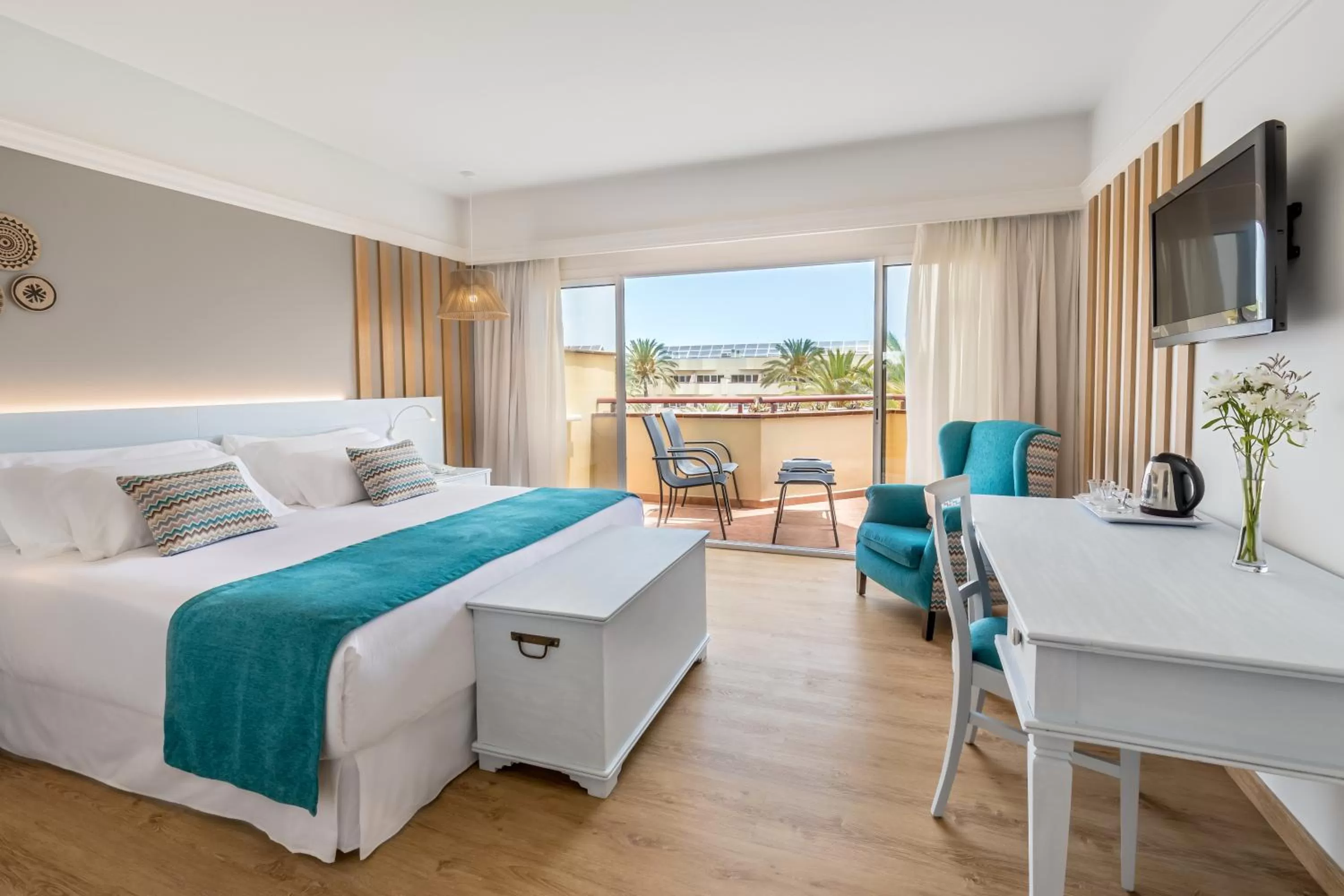 Photo of the whole room, Bed in Barceló Corralejo Bay - Adults Only