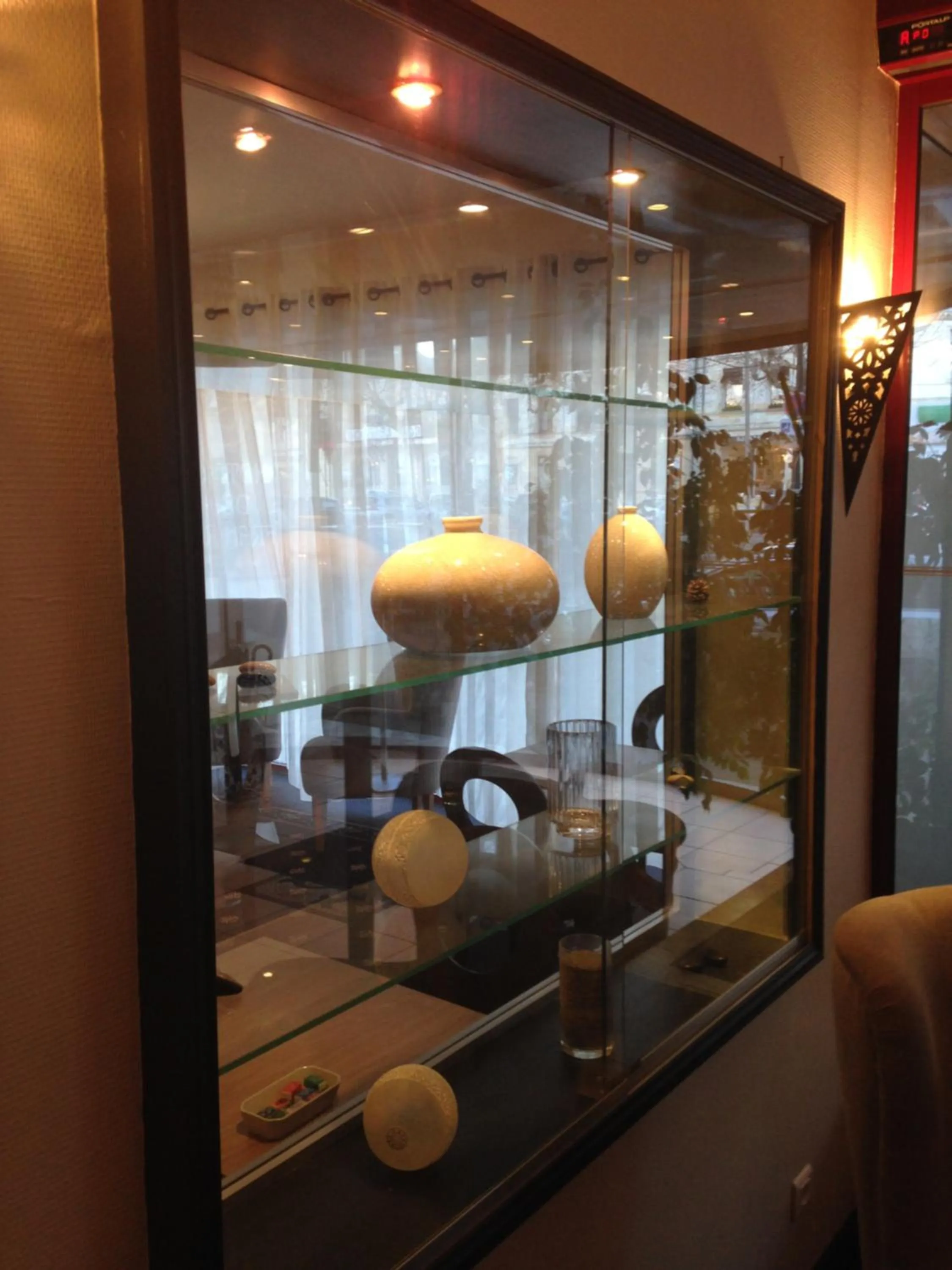 Lobby or reception in Hotel de France