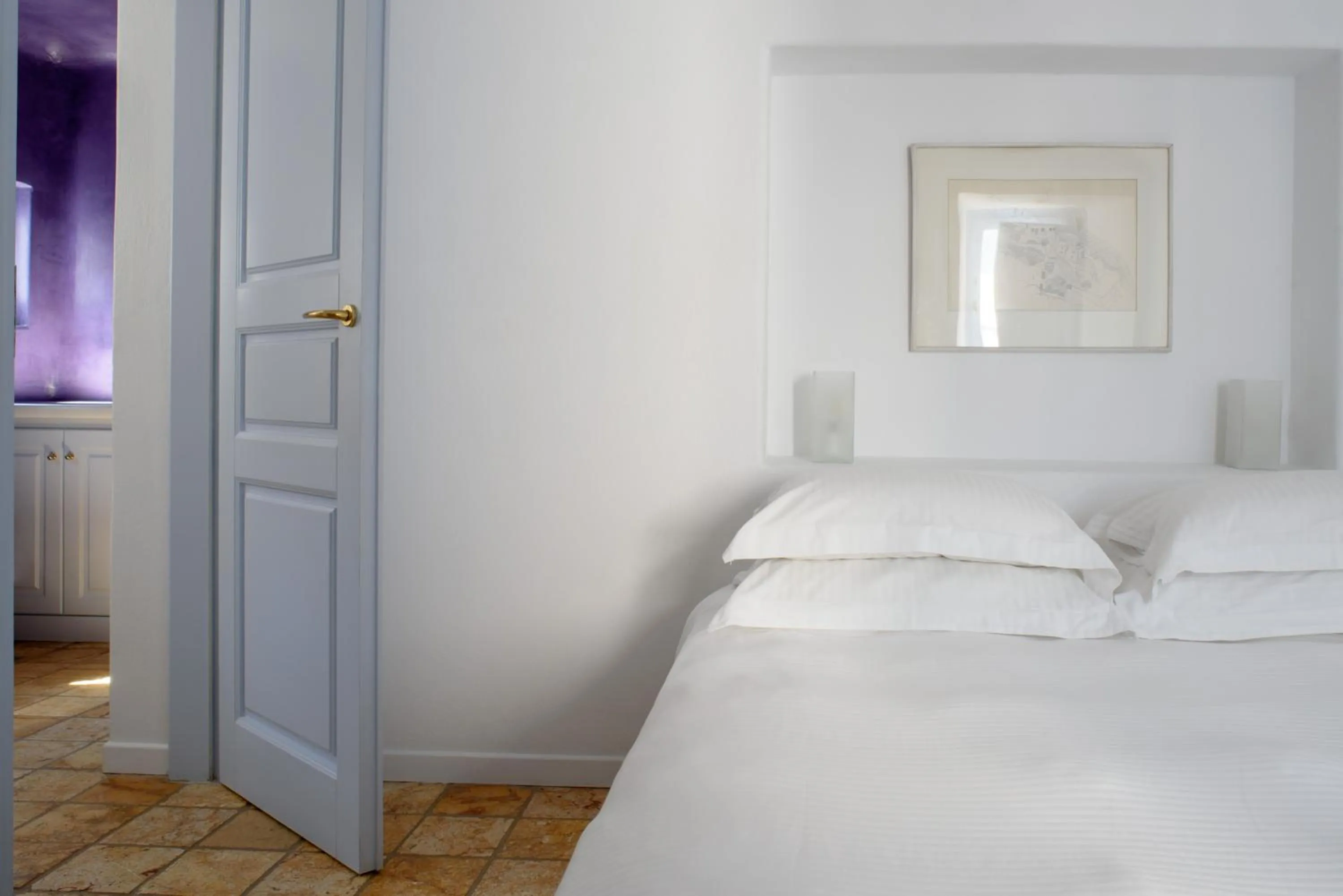 Decorative detail, Bed in Aria Suites & Villas