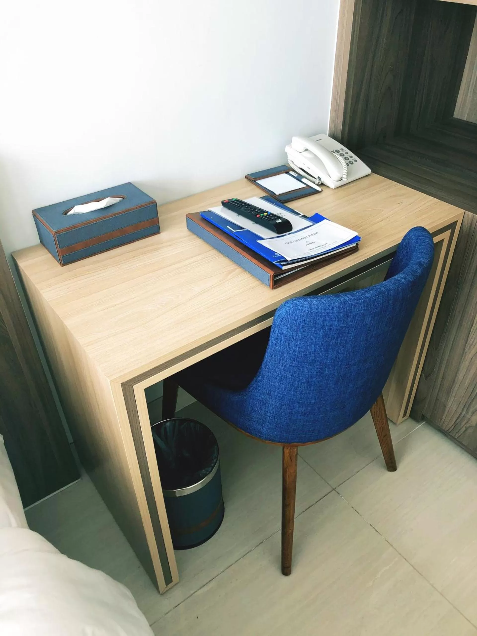 furniture in Aurora Western Village