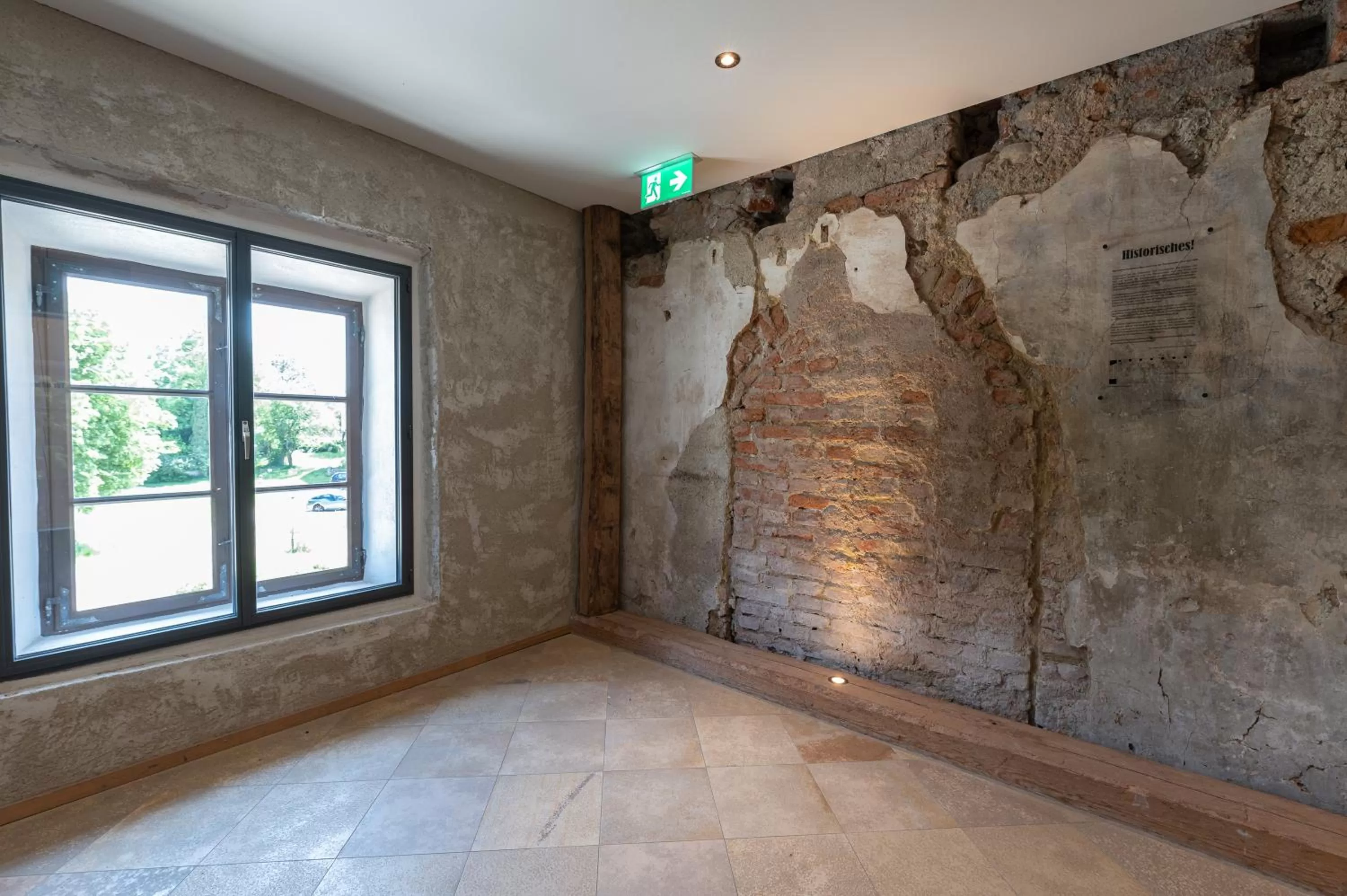 Property building in LANDHOTEL ALTE ZOLLSTATION- Historical Building