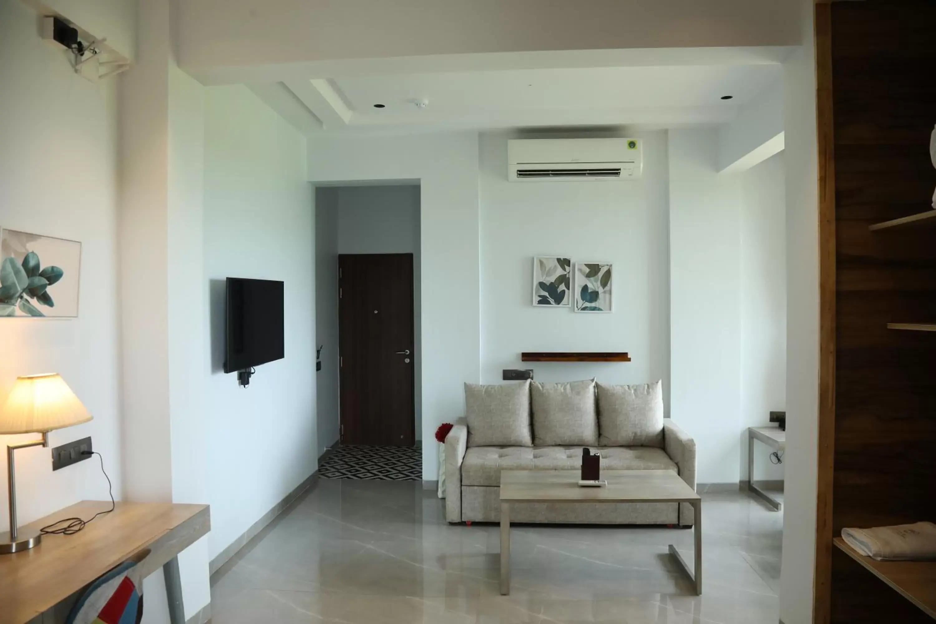 Junior Suite with Balcony in Paraiso Resort & Club Junior Suite with Balcony in Paraiso Resort & Club