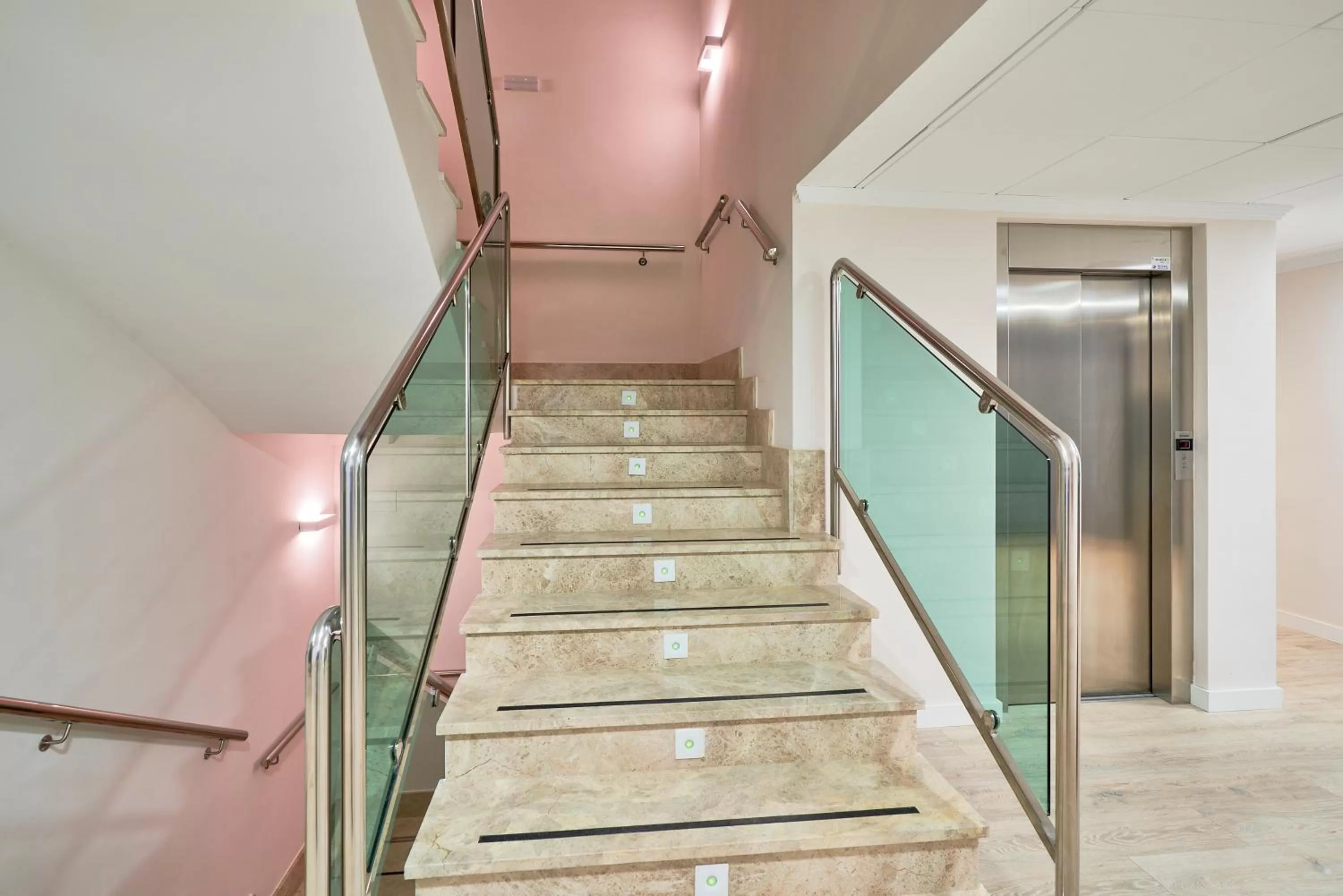 Smart Hotel La Sagra