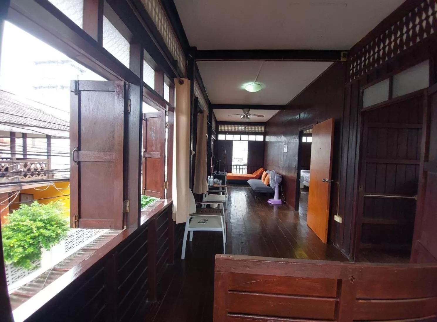 Balcony/Terrace in MANDARIN LODGE by victor