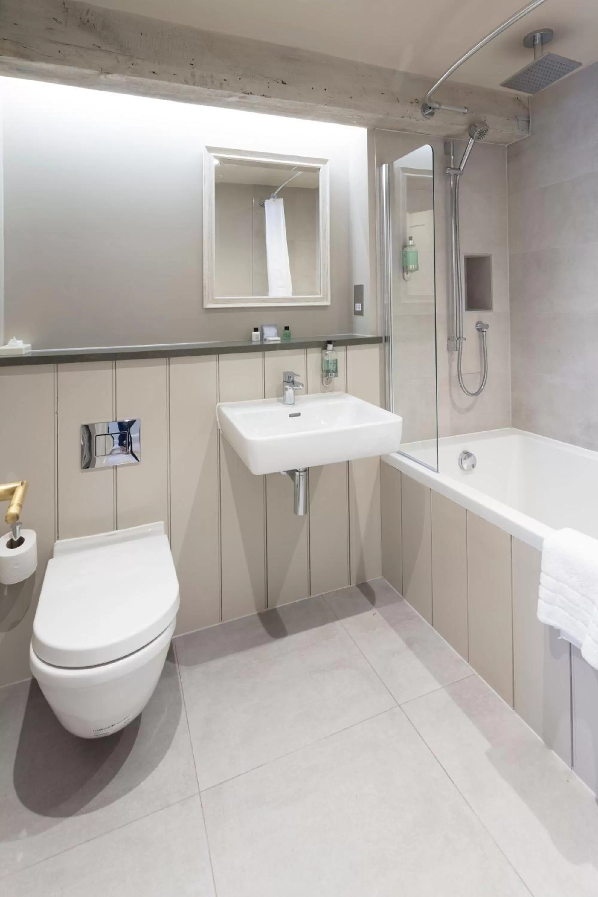 Bathroom in Park Farm Hotel