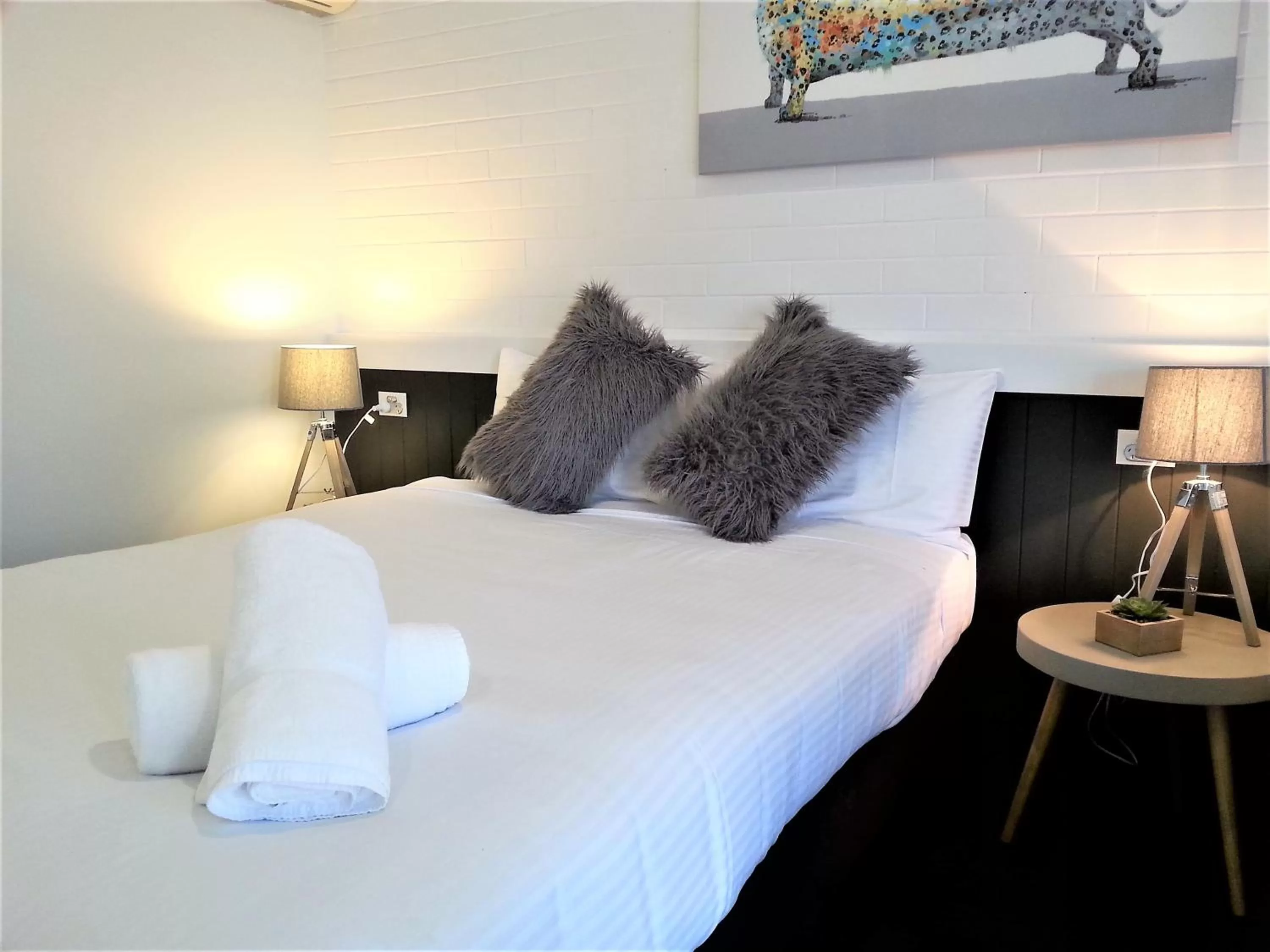 Bed in Kurri Motor Inn