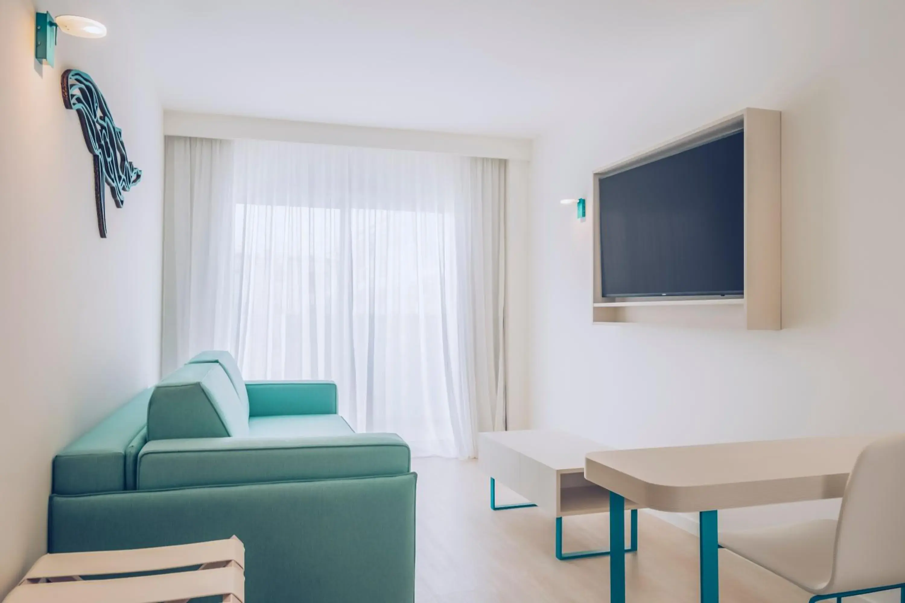 Junior Suite in Iberostar Waves Alcudia Park Junior Suite in Iberostar Waves Alcudia Park