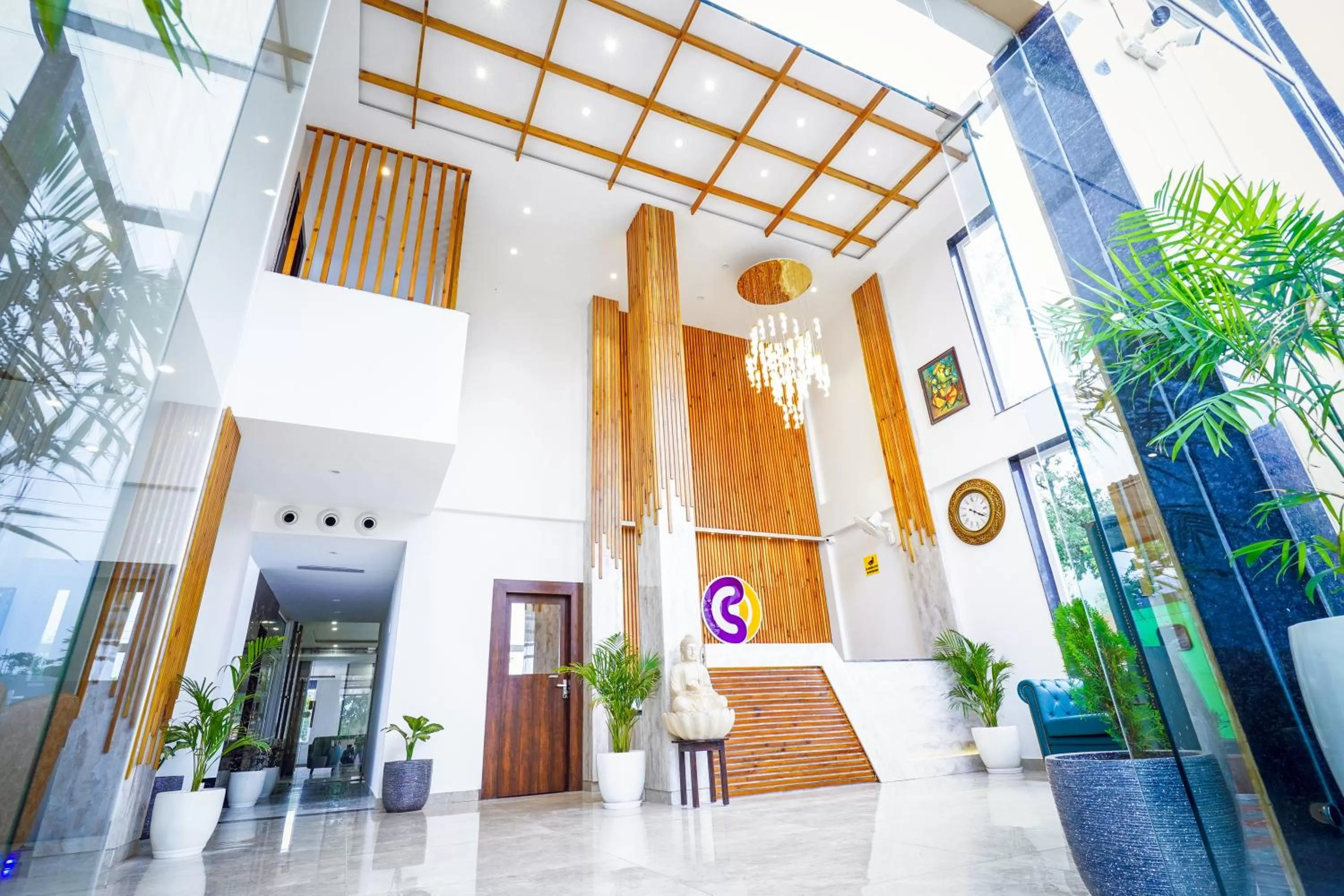 Lobby or reception in Click Collection The Abode, Dharamshala
