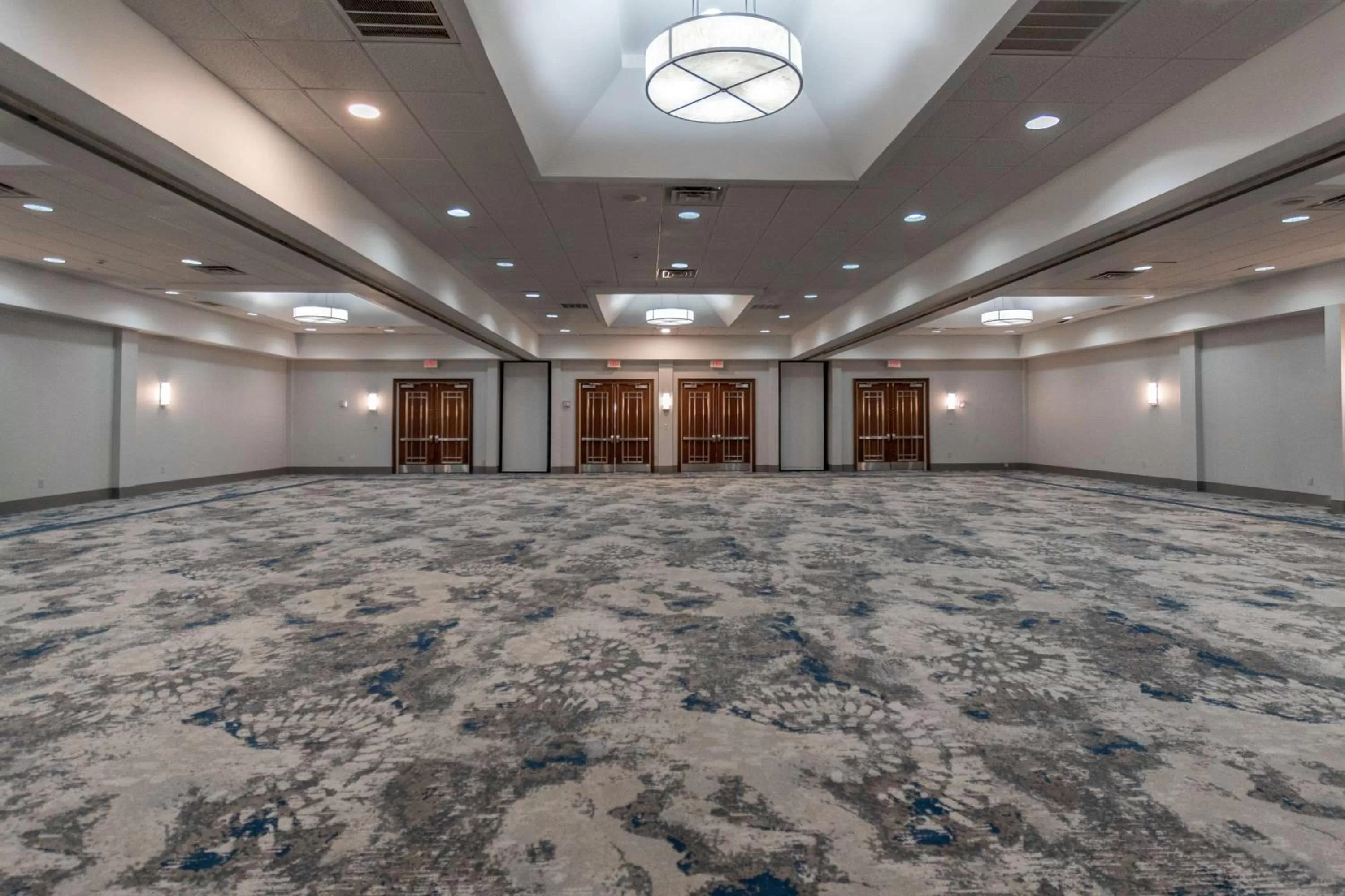 Meeting/conference room in DoubleTree by Hilton New Bern - Riverfront