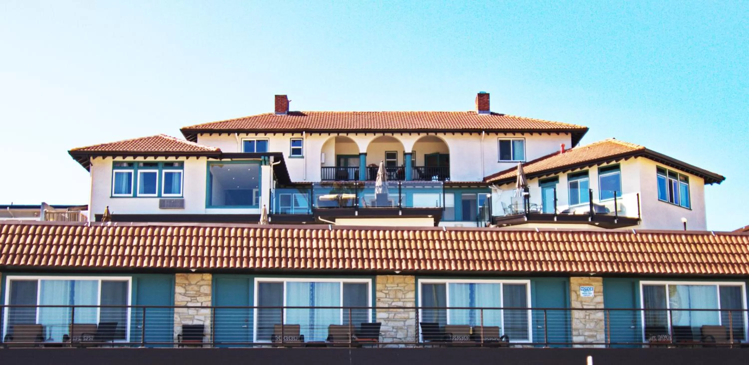 Property building in Casablanca Inn on The Beach