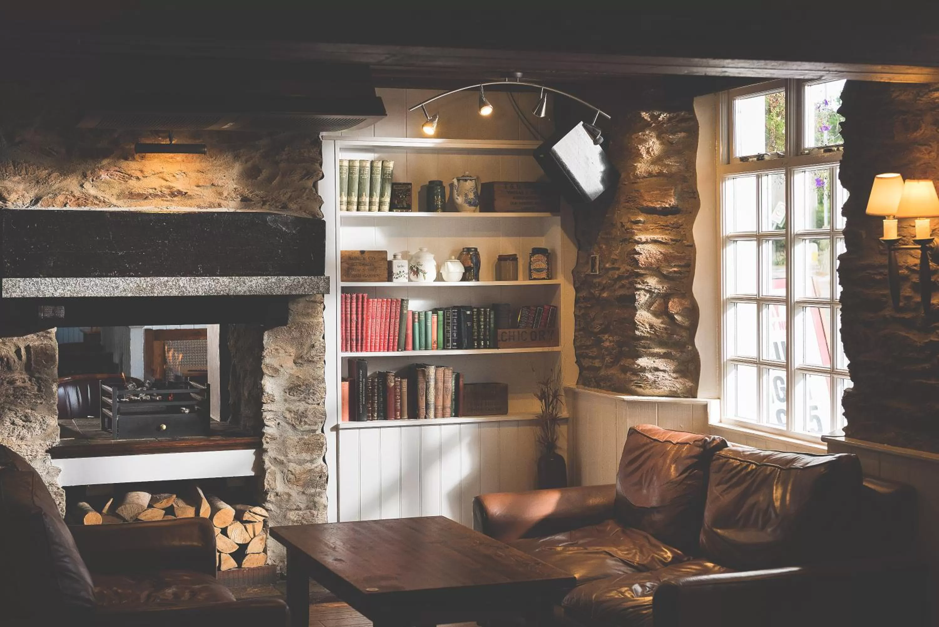 Lounge or bar in County Arms