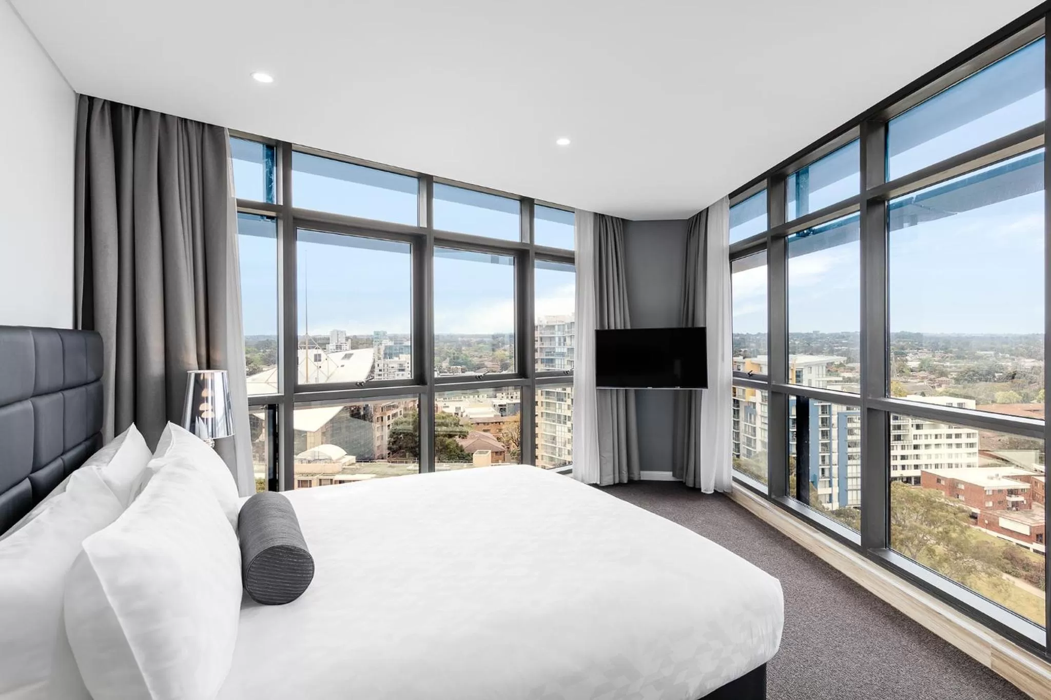 Bed in Meriton Suites Church Street, Parramatta