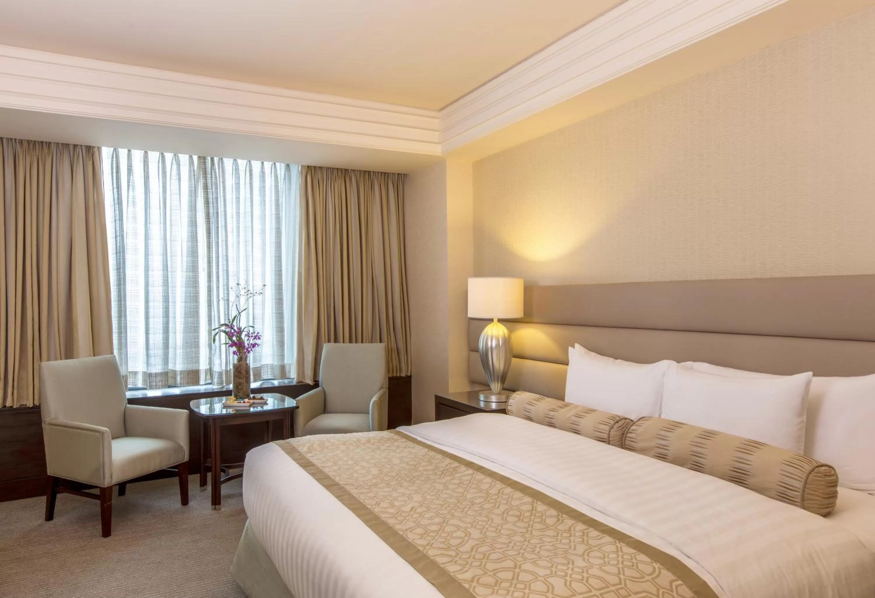 Bed in Quest Plus Filinvest City Manila