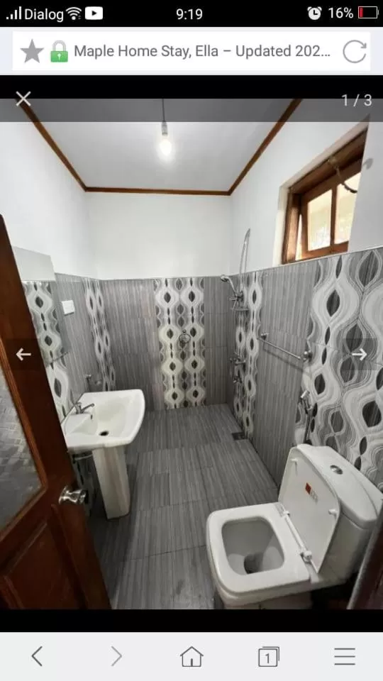 Bathroom in Maple Home Stay