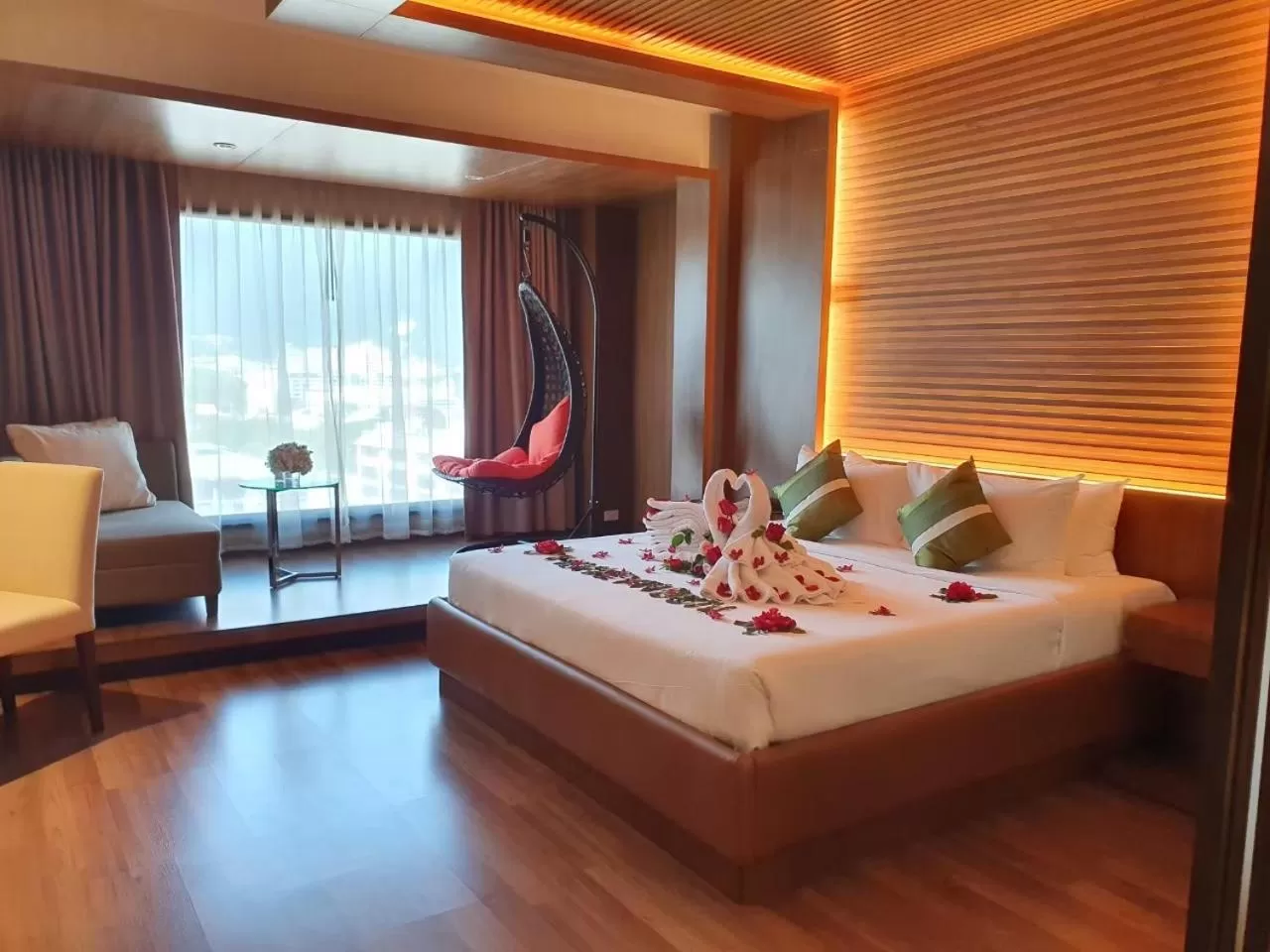 Bed in Chiangmai Grandview Hotel & Convention Center