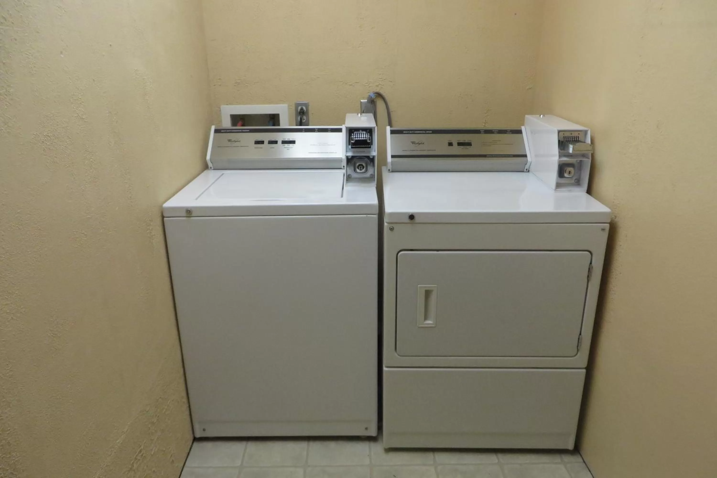 Other in Super 8 by Wyndham Macomb