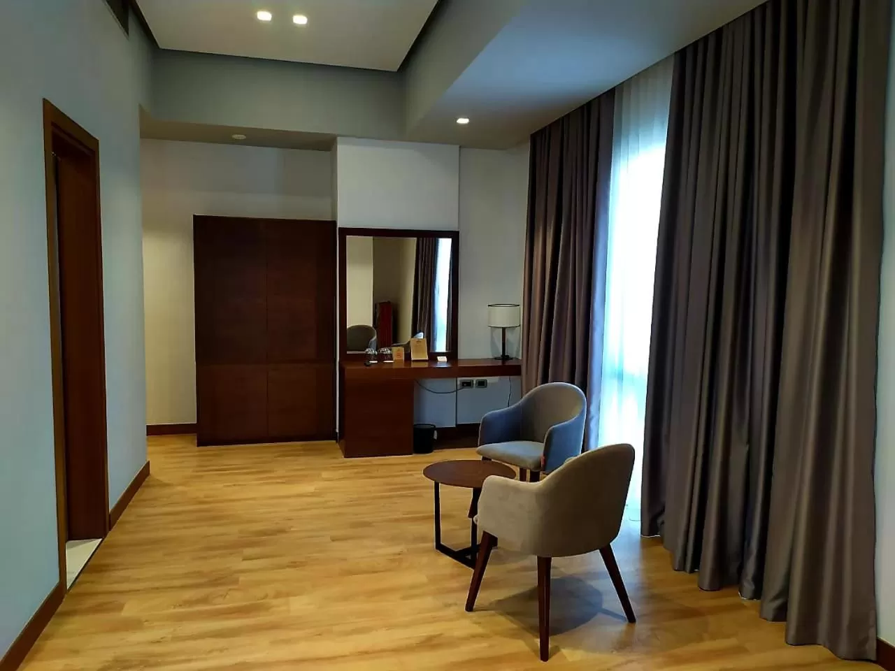 Seating area in Portik Hotel