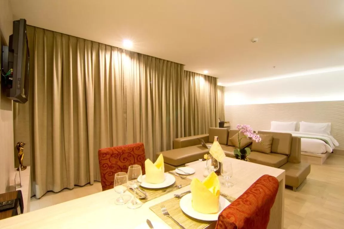 The Stay Hotel "SHA Certified"