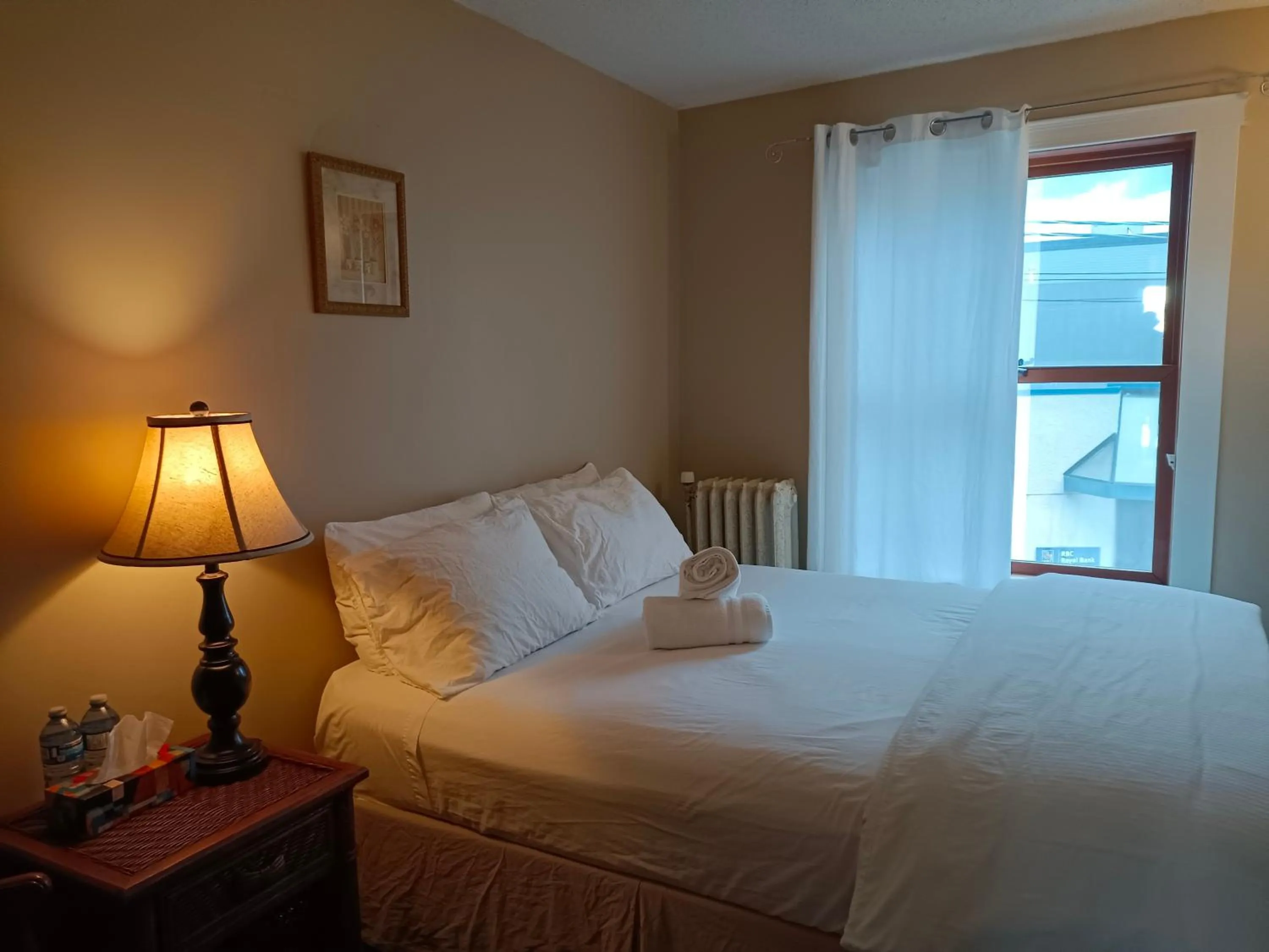 Bed in Painted Turtle Guesthouse