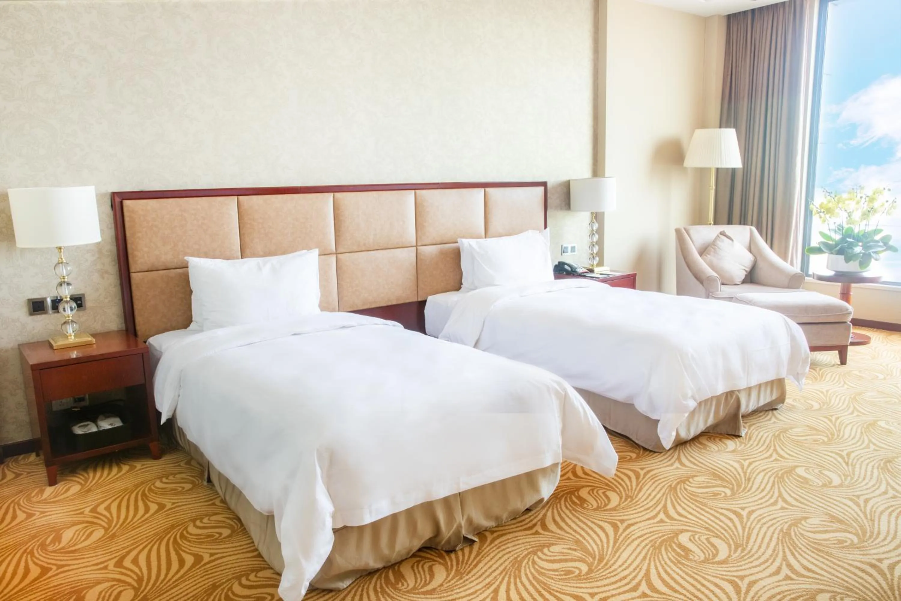 Bed in Holiday Inn Foshan Nanhai Central by IHG