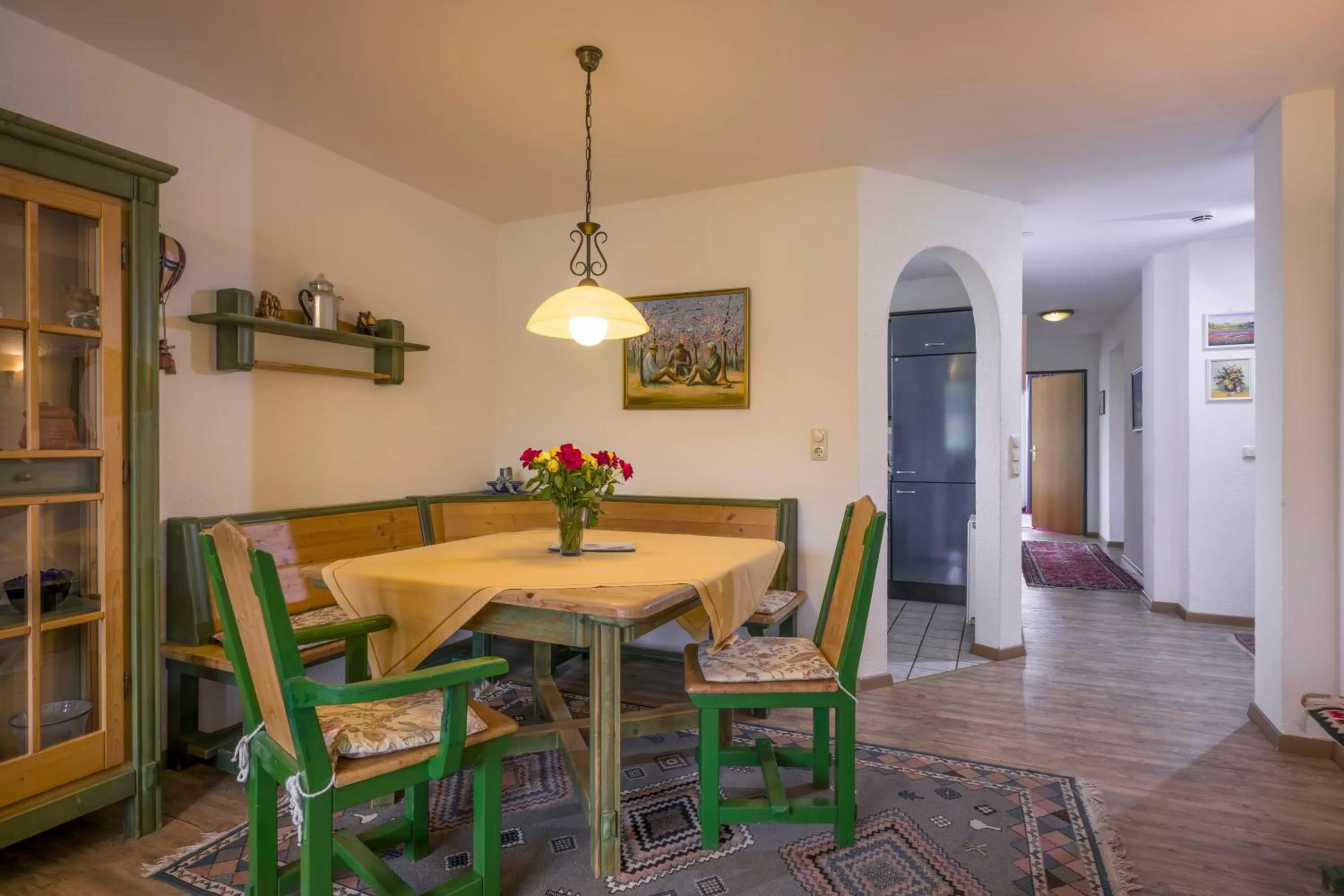 Photo of the whole room, Dining Area in Apparthotel Tom Sojer
