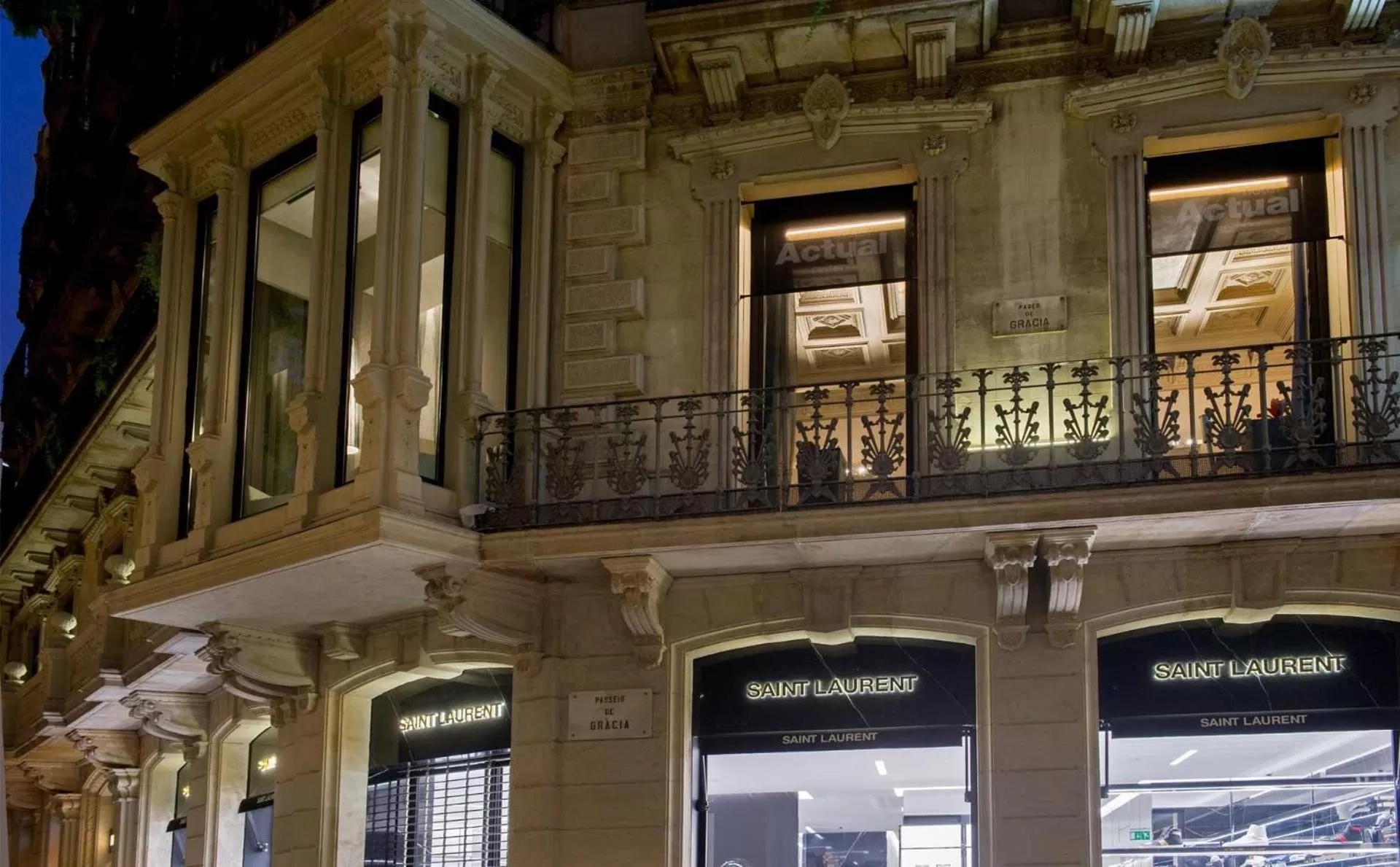 Property building in Hotel Actual