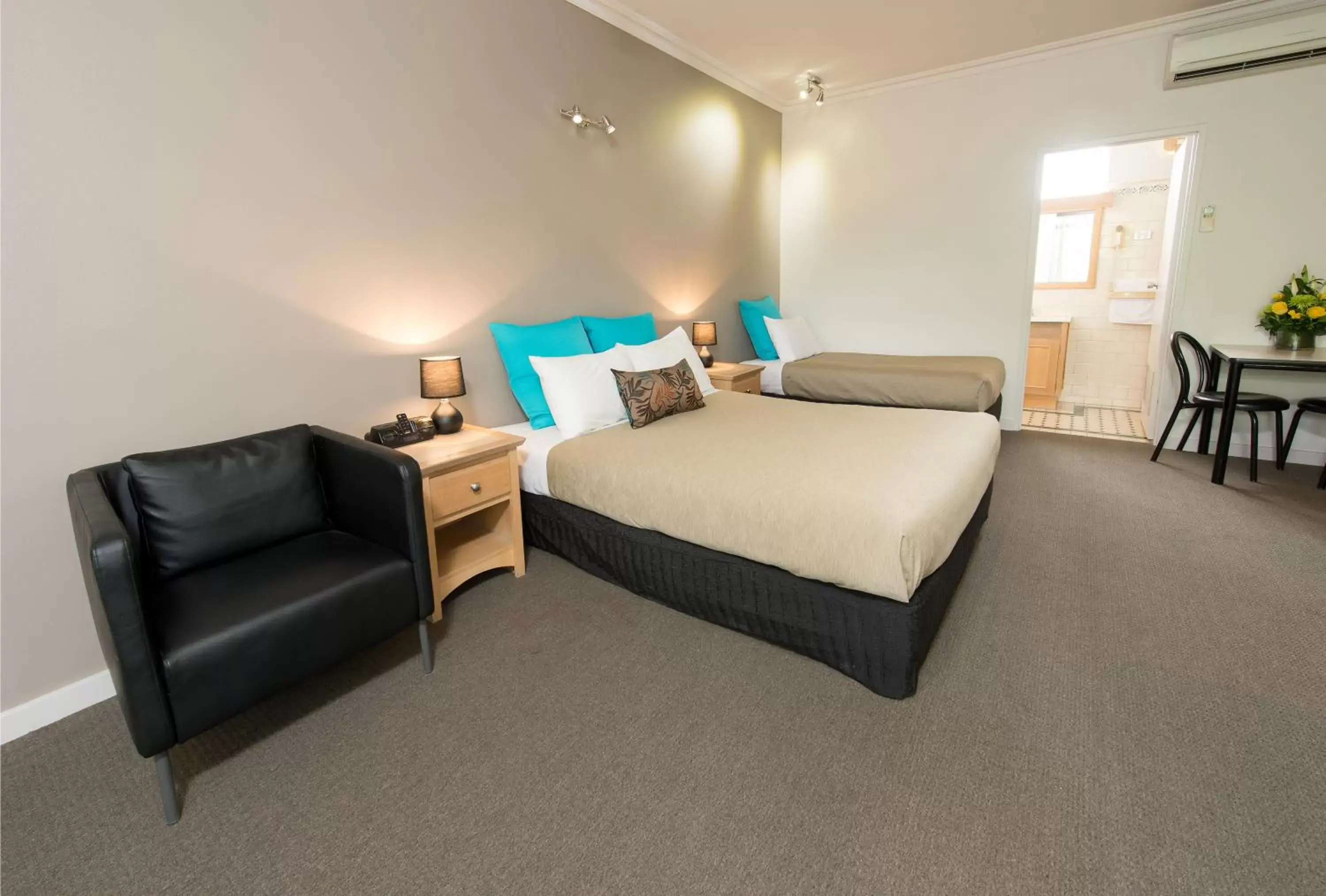 Family Room in Berri Hotel Family Room in Berri Hotel