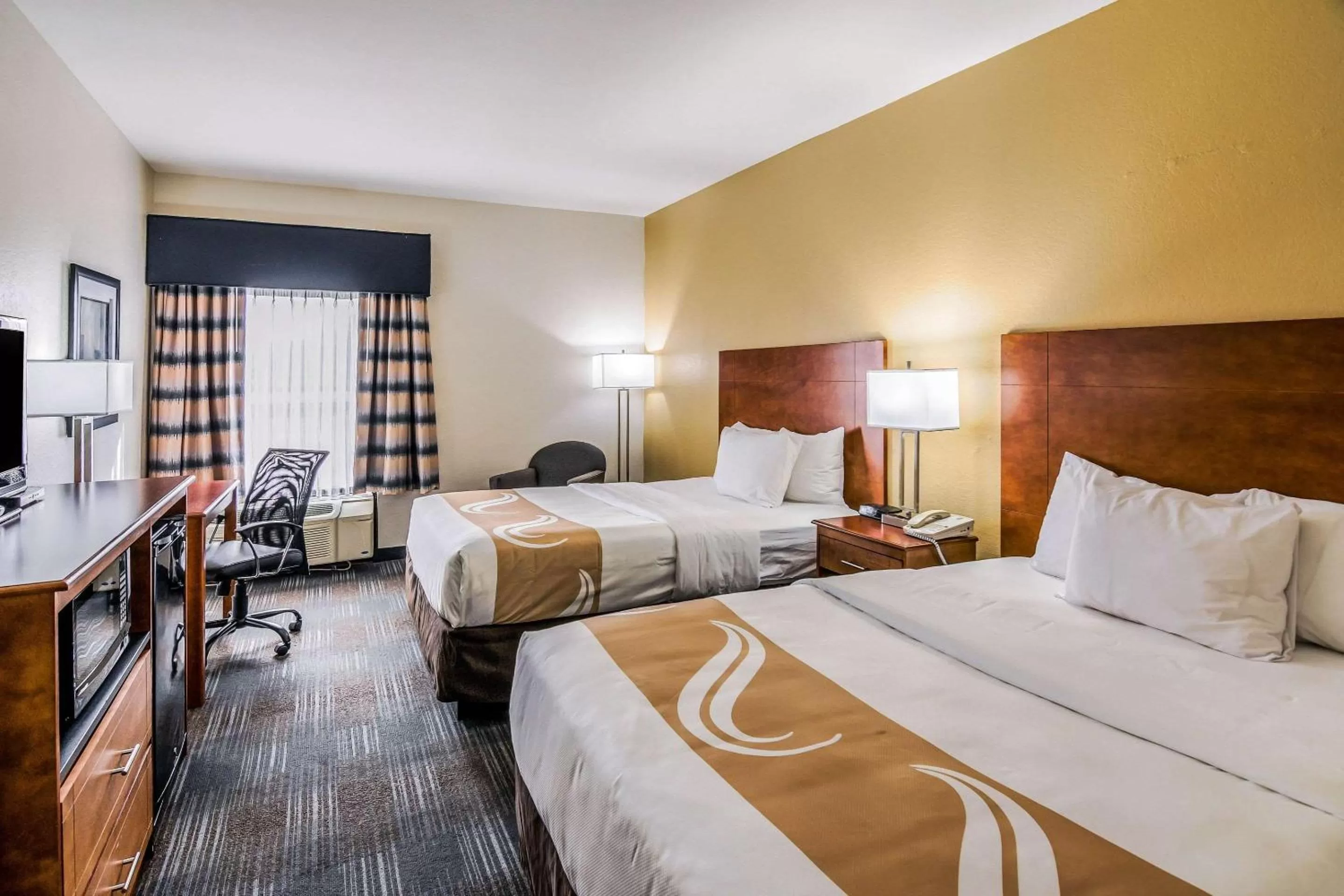 Photo of the whole room, Bed in Quality Inn Alexander City