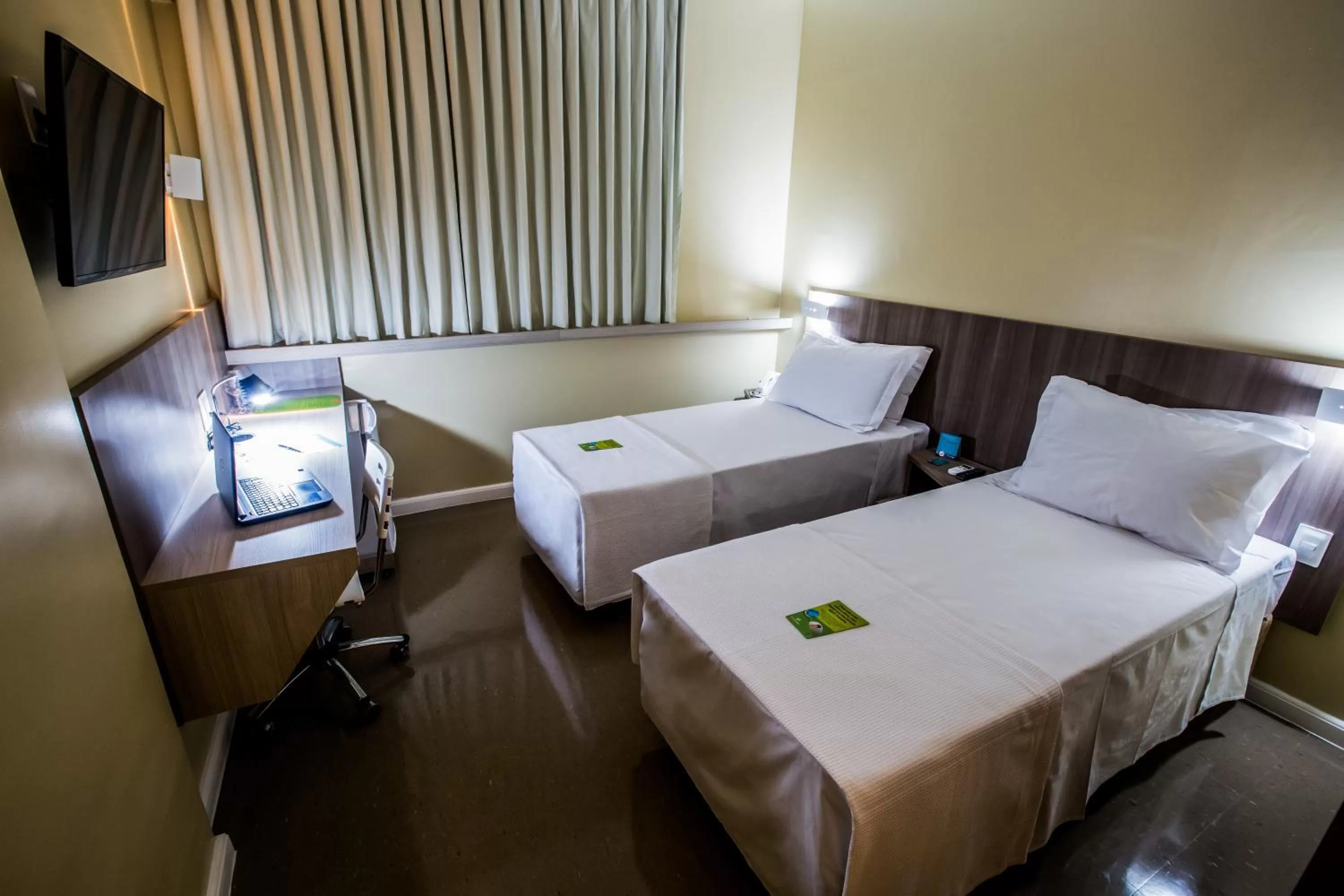 Bed in Slim Cuiabá Aeroporto