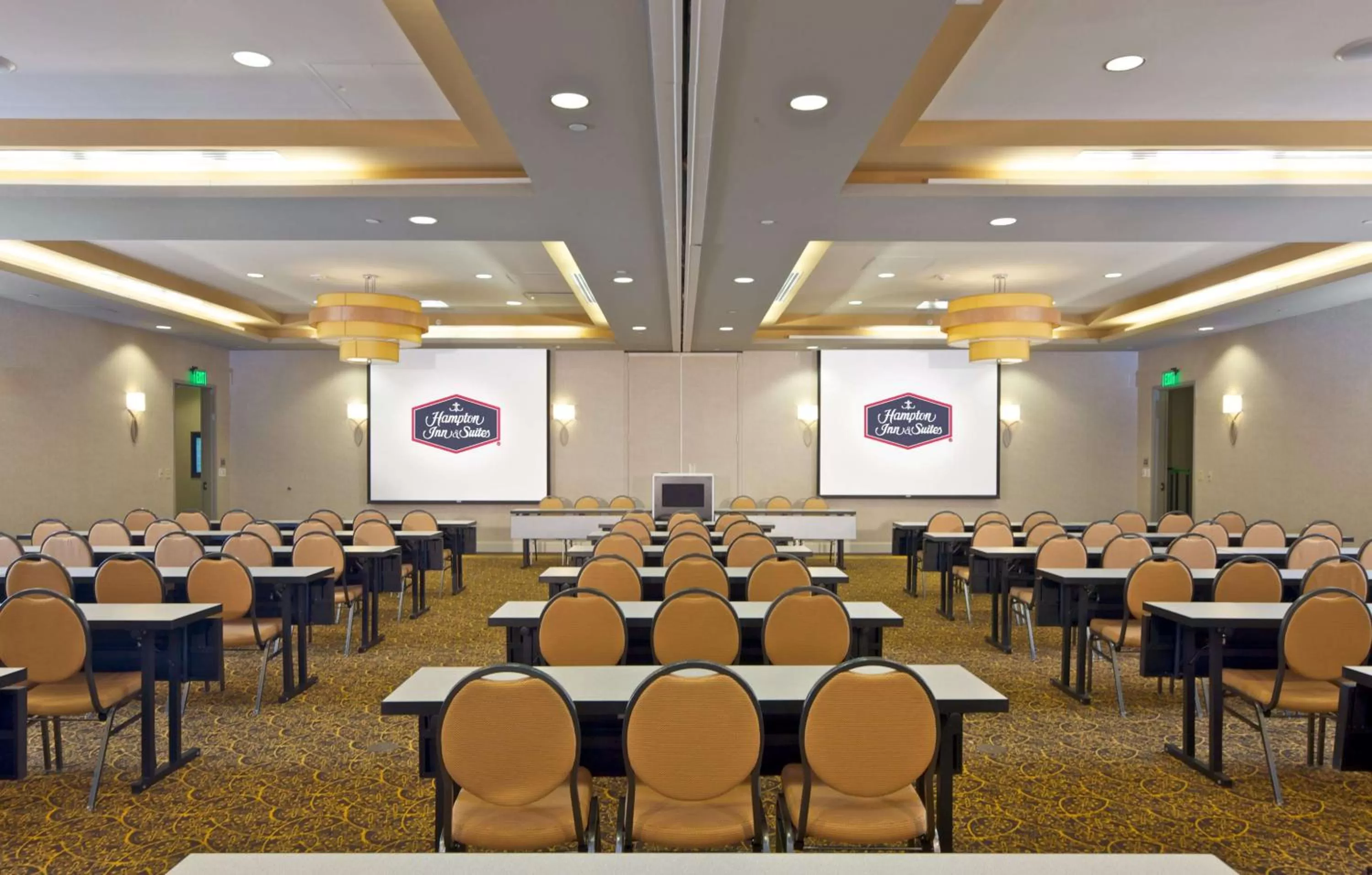 Meeting/conference room in Hampton Inn & Suites by Hilton Miami Downtown/Brickell