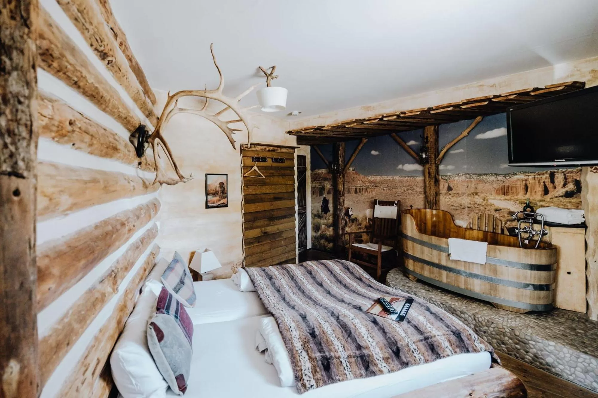 Photo of the whole room in Road Stop Dortmund