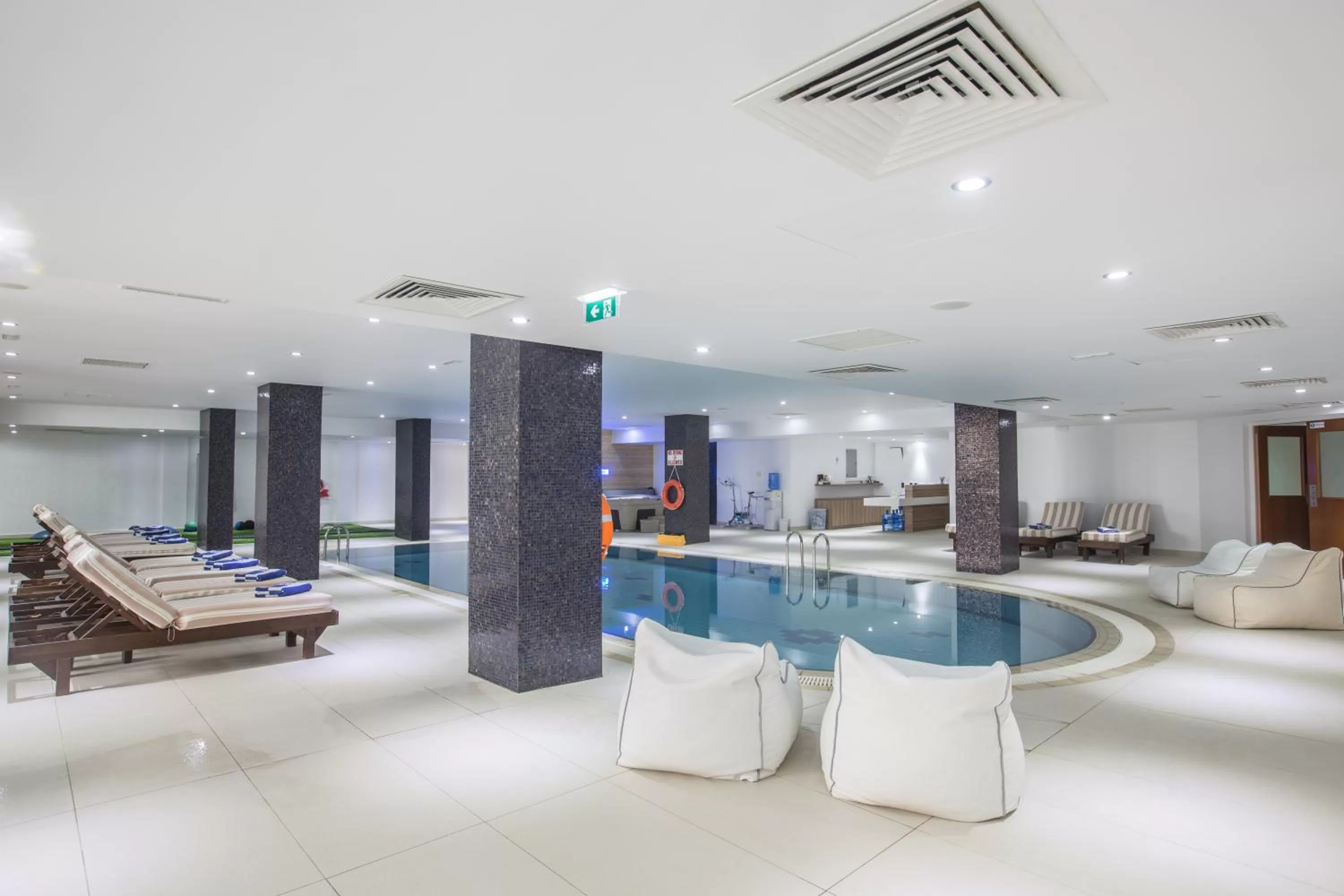 Swimming pool in Nelia Sea Breeze