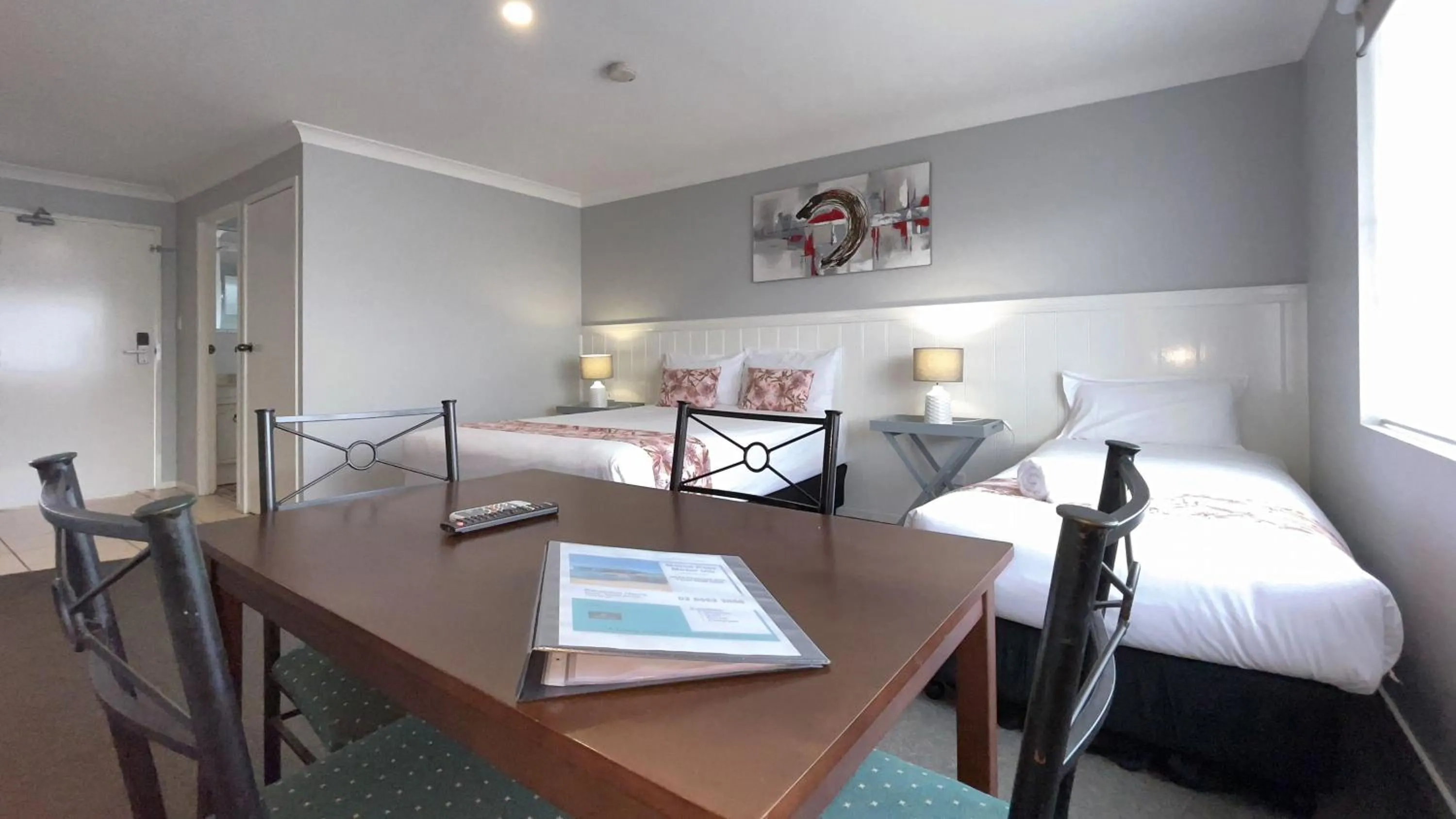 Business facilities, Bed in Marco Polo Motor Inn Taree