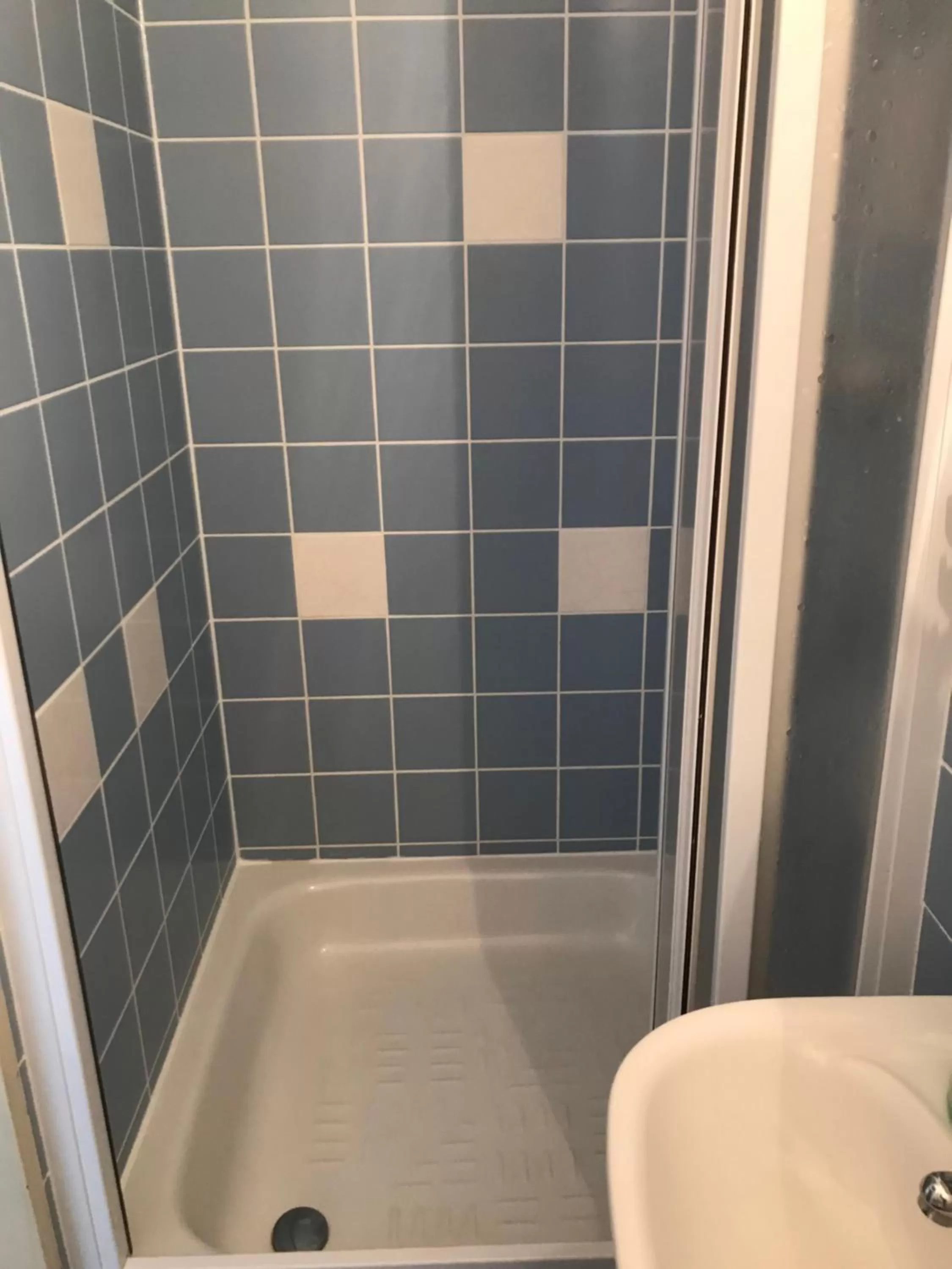 Shower in Hotel Chata