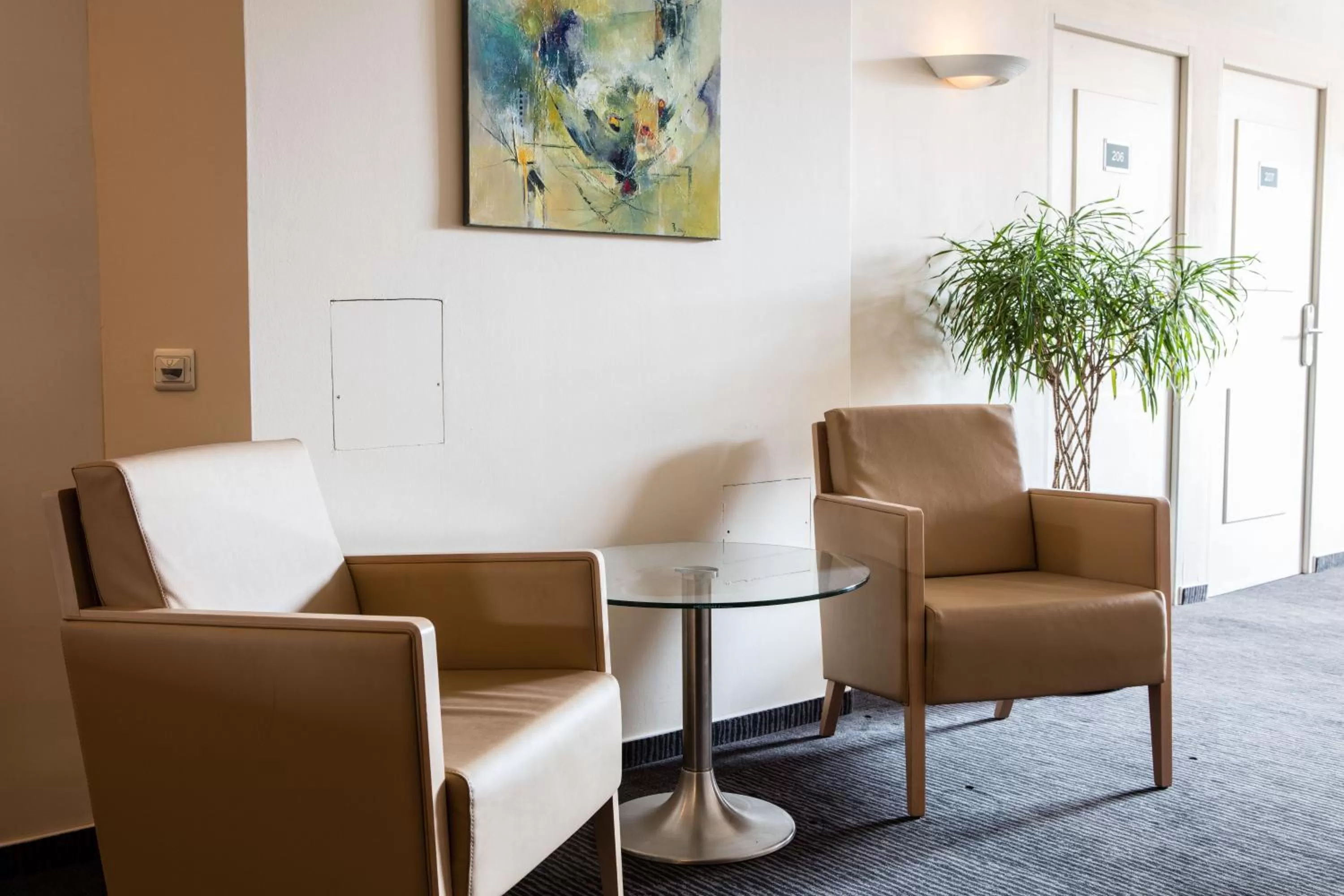 Bed in Hôtel Rotonde Aix-en-Provence centre