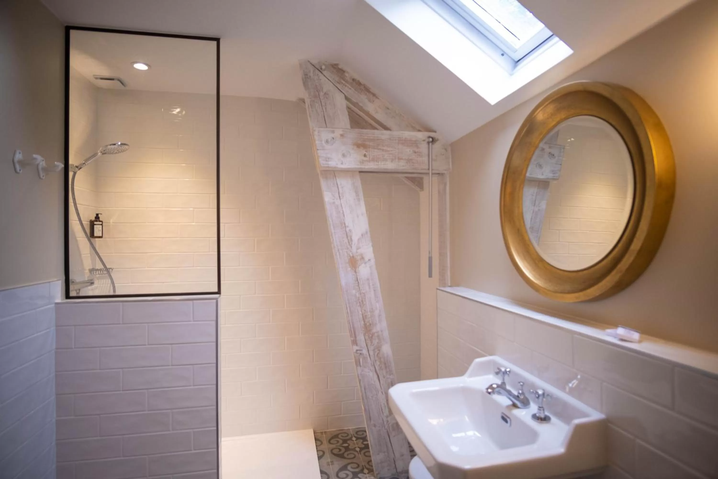 Bathroom in Les Demeures de Varennes, BW Signature Collection