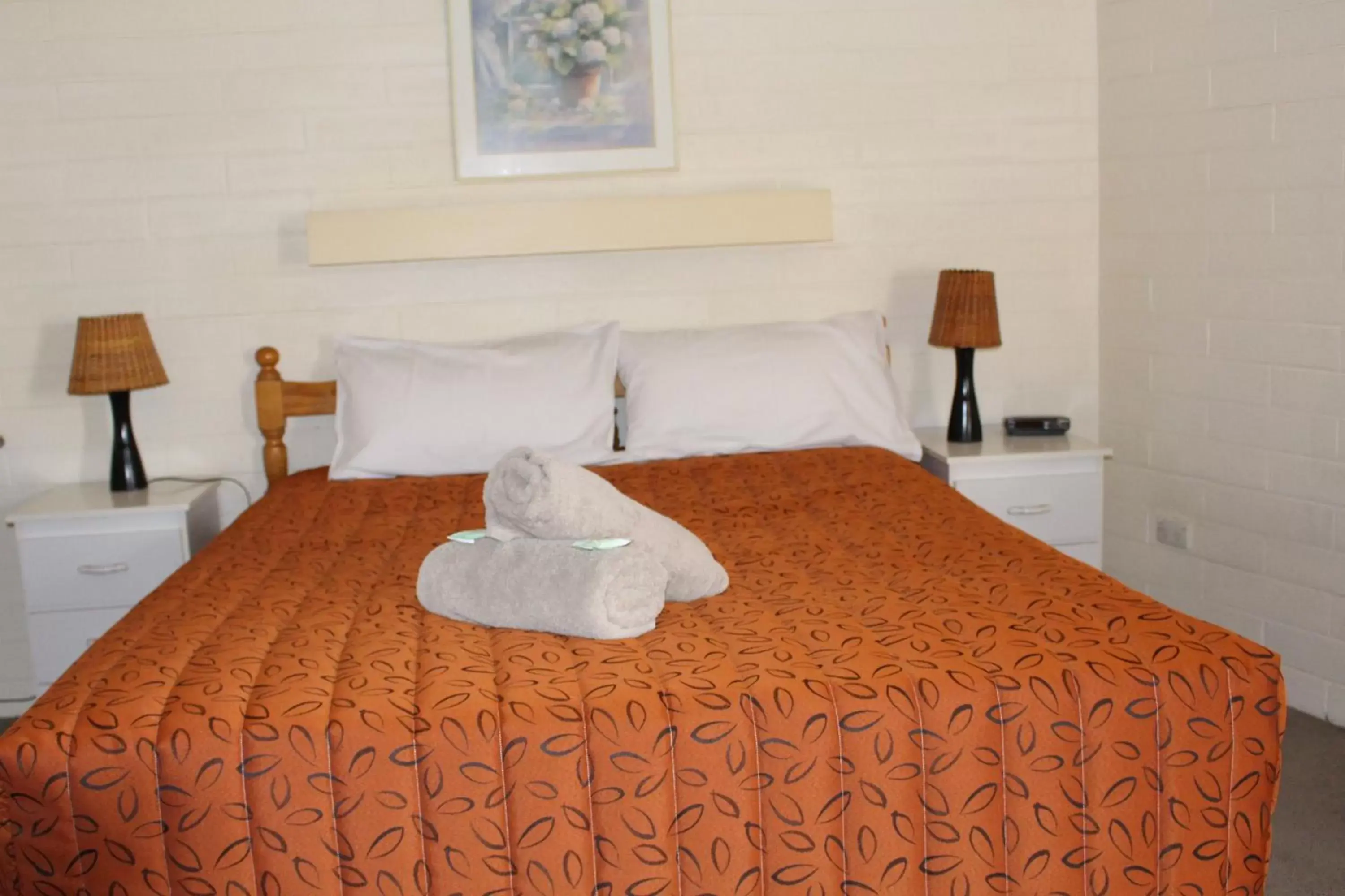 Twin Room in Cobram Colonial Motor Inn Twin Room in Cobram Colonial Motor Inn