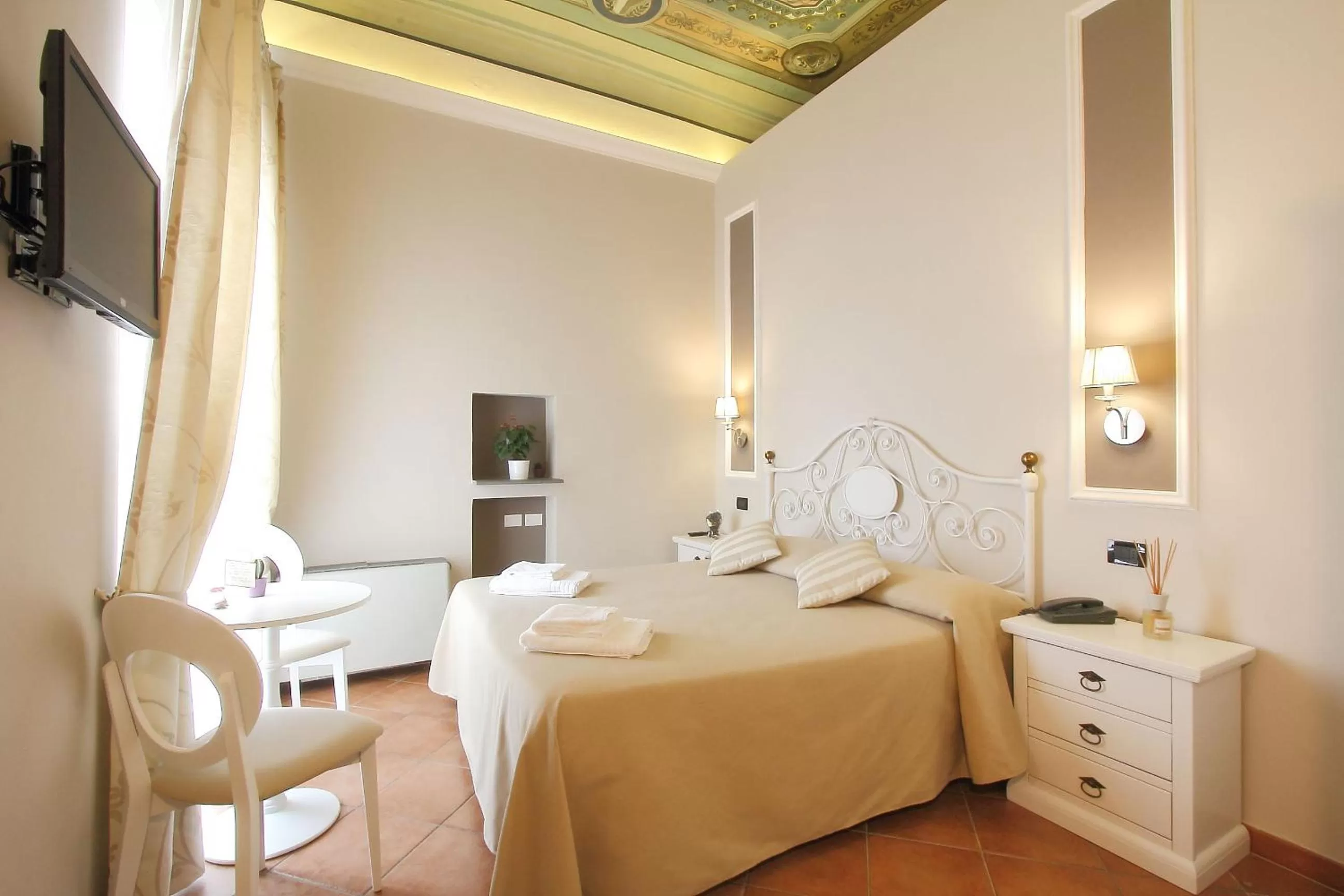 Photo of the whole room, Bed in Hotel Ferrucci