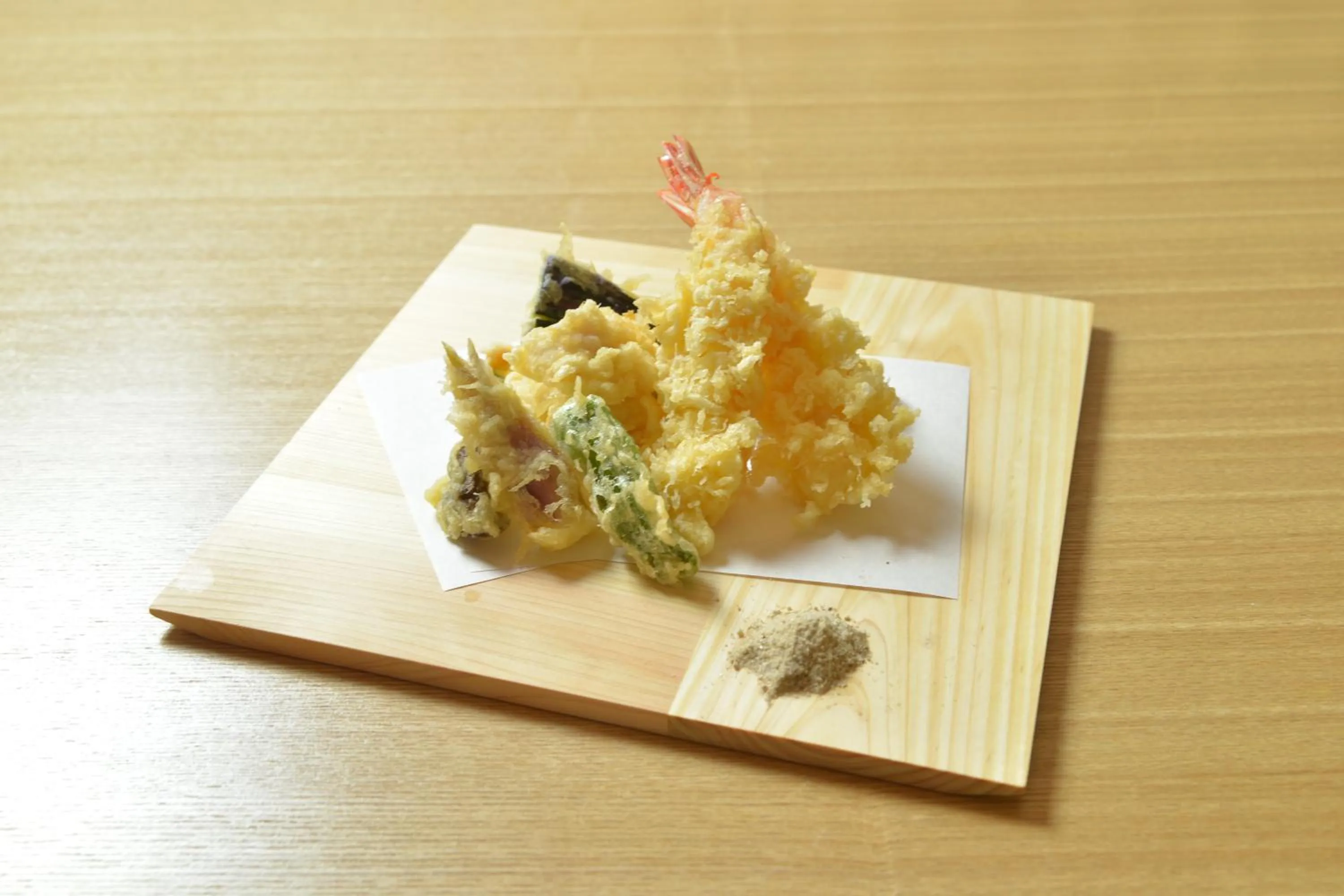 Lunch in Rembrandt Style Tokyo Nishikasai