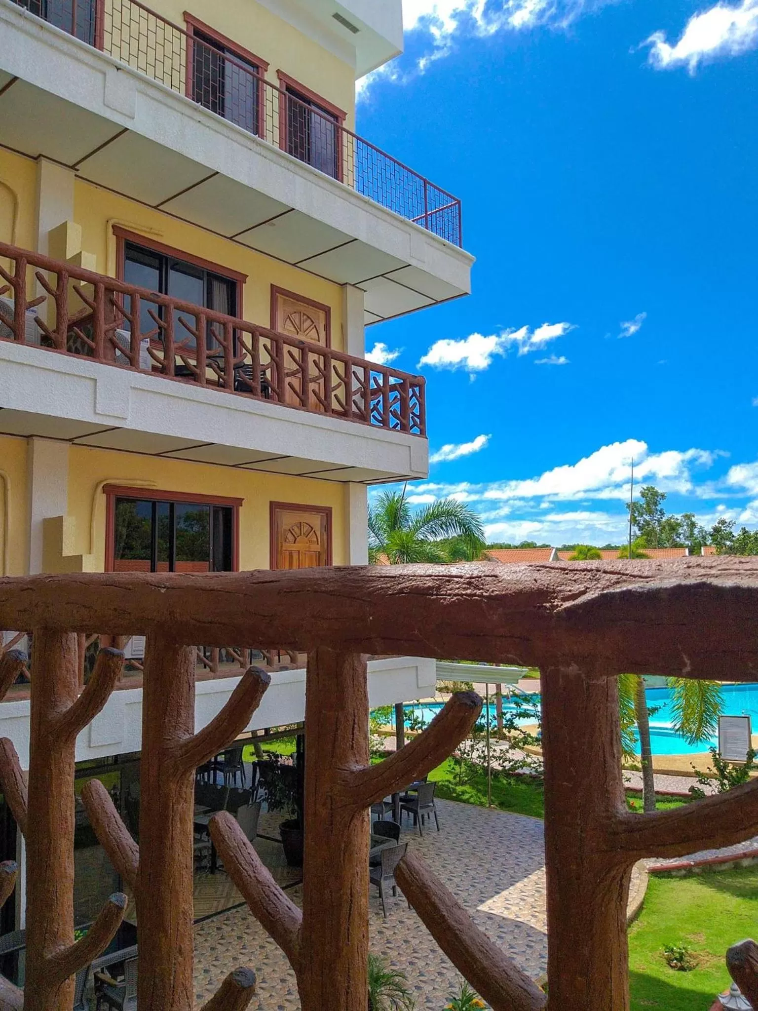 Jugalis Hotel and Restaurant