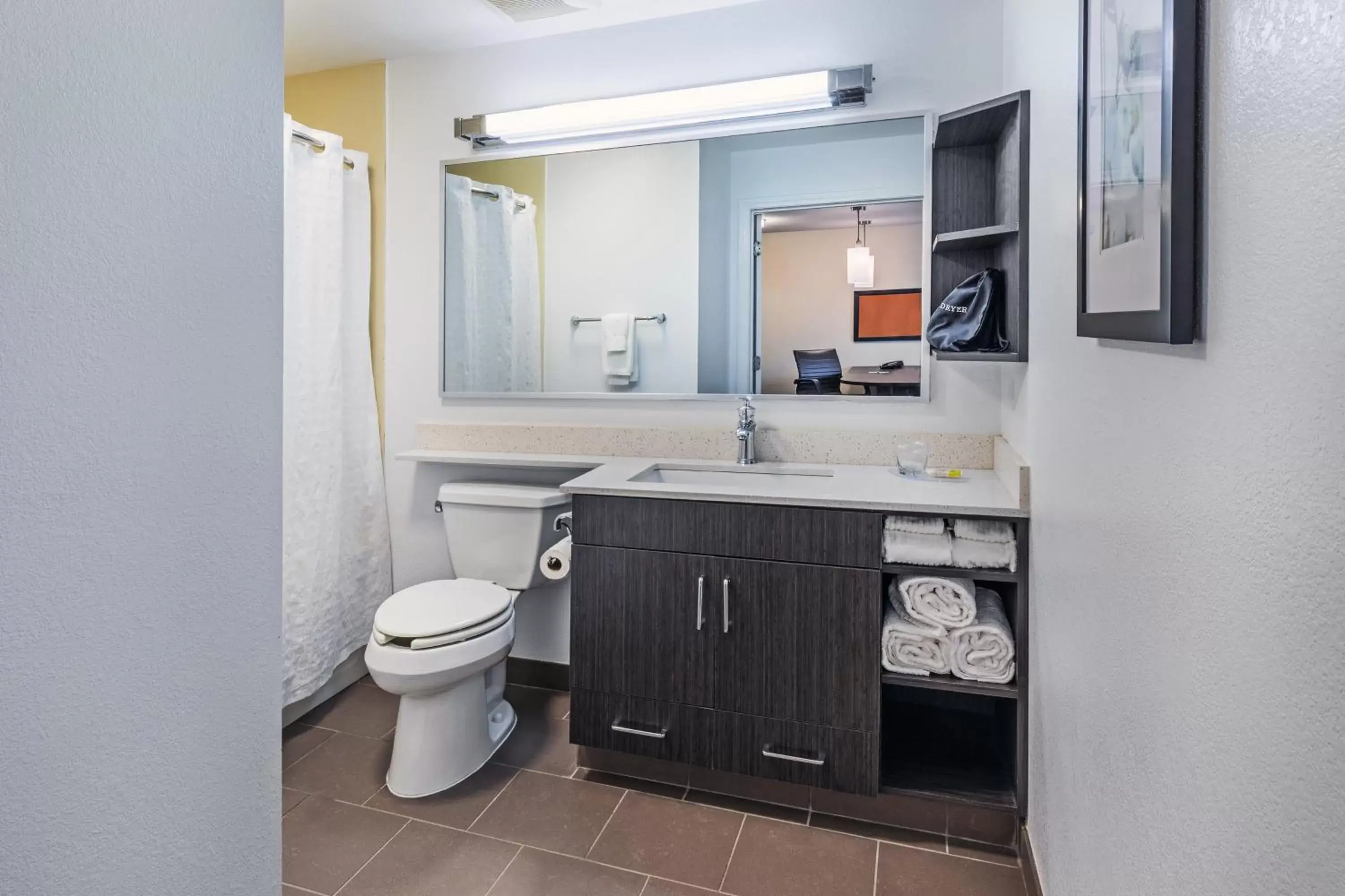 Queen Suite with Roll-In Shower - Disability Access in Candlewood Suites Hattiesburg by IHG Queen Suite with Roll-In Shower - Disability Access in Candlewood Suites Hattiesburg by IHG