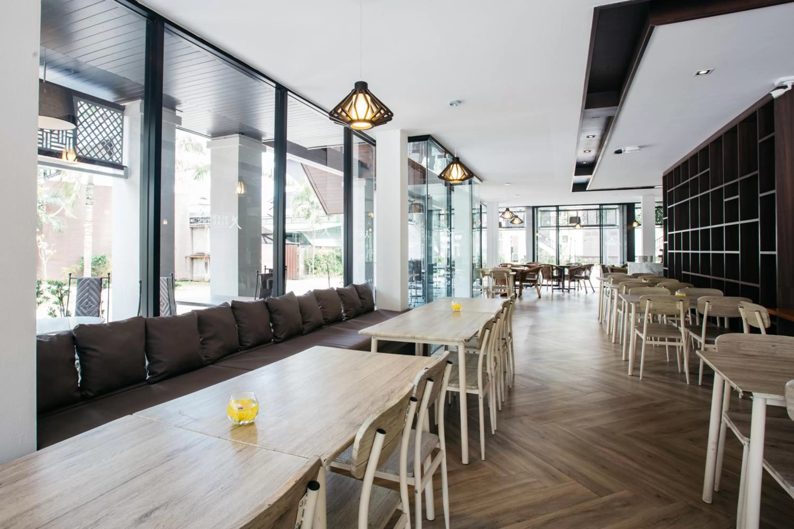 Restaurant/places to eat in Diamond Park Inn Chiangrai & Resort