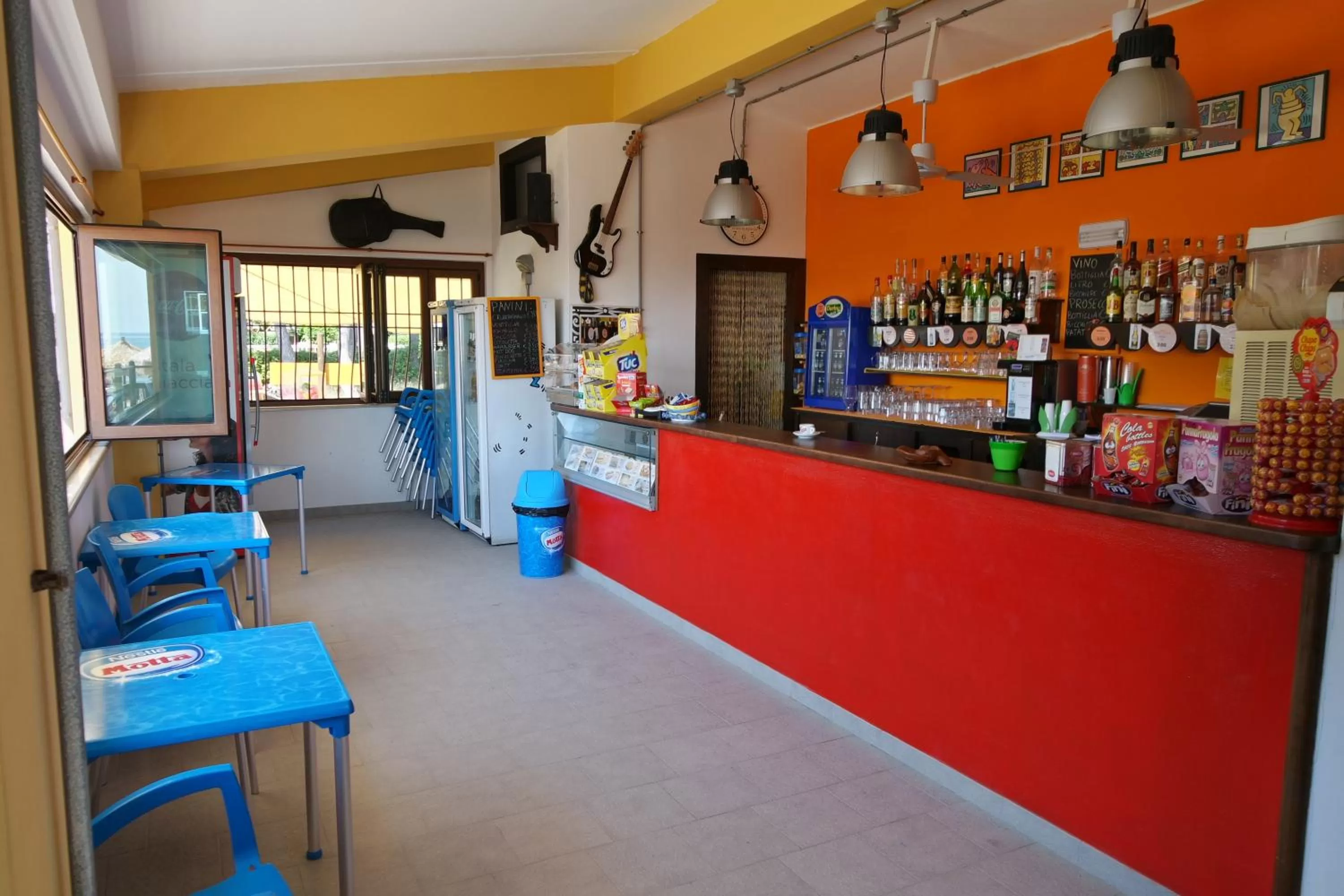 Restaurant/places to eat in Hotel Cerrano