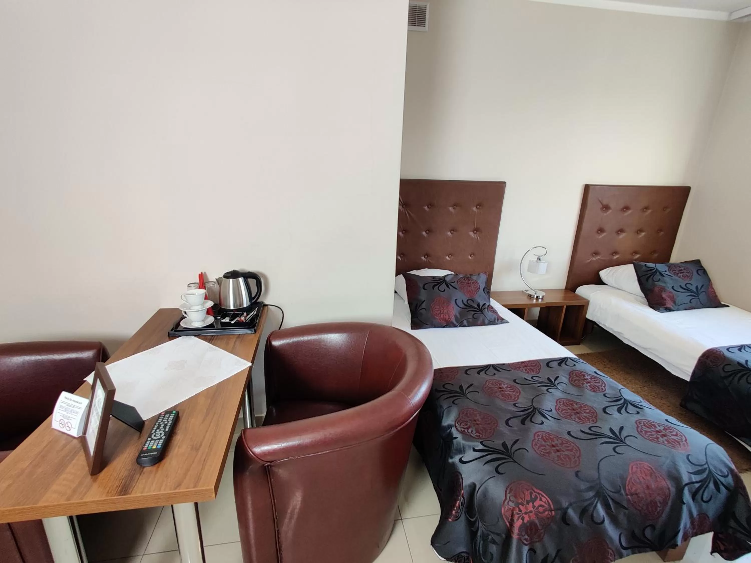 Photo of the whole room, Bed in Belweder