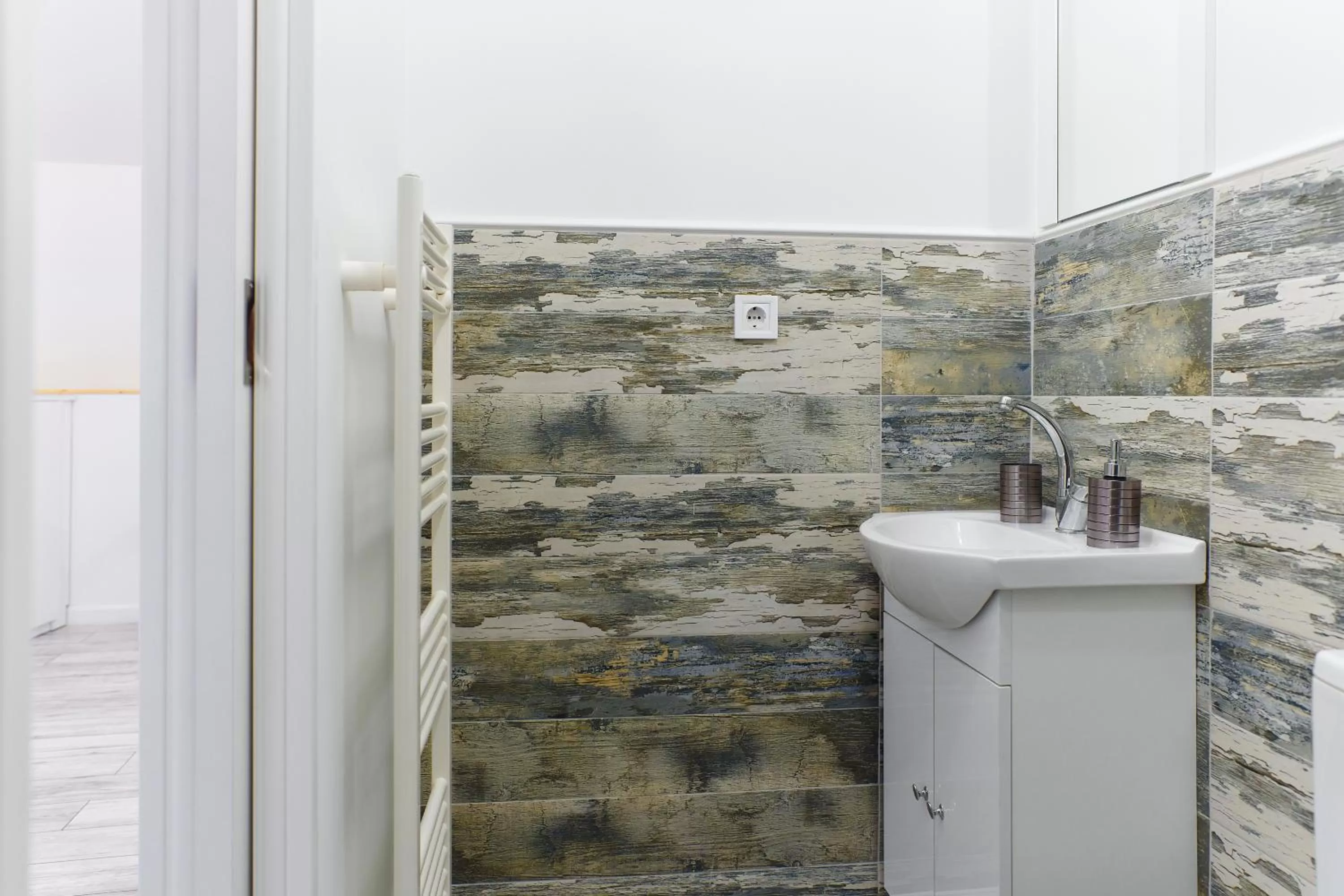 Shower, Bathroom in Bella House