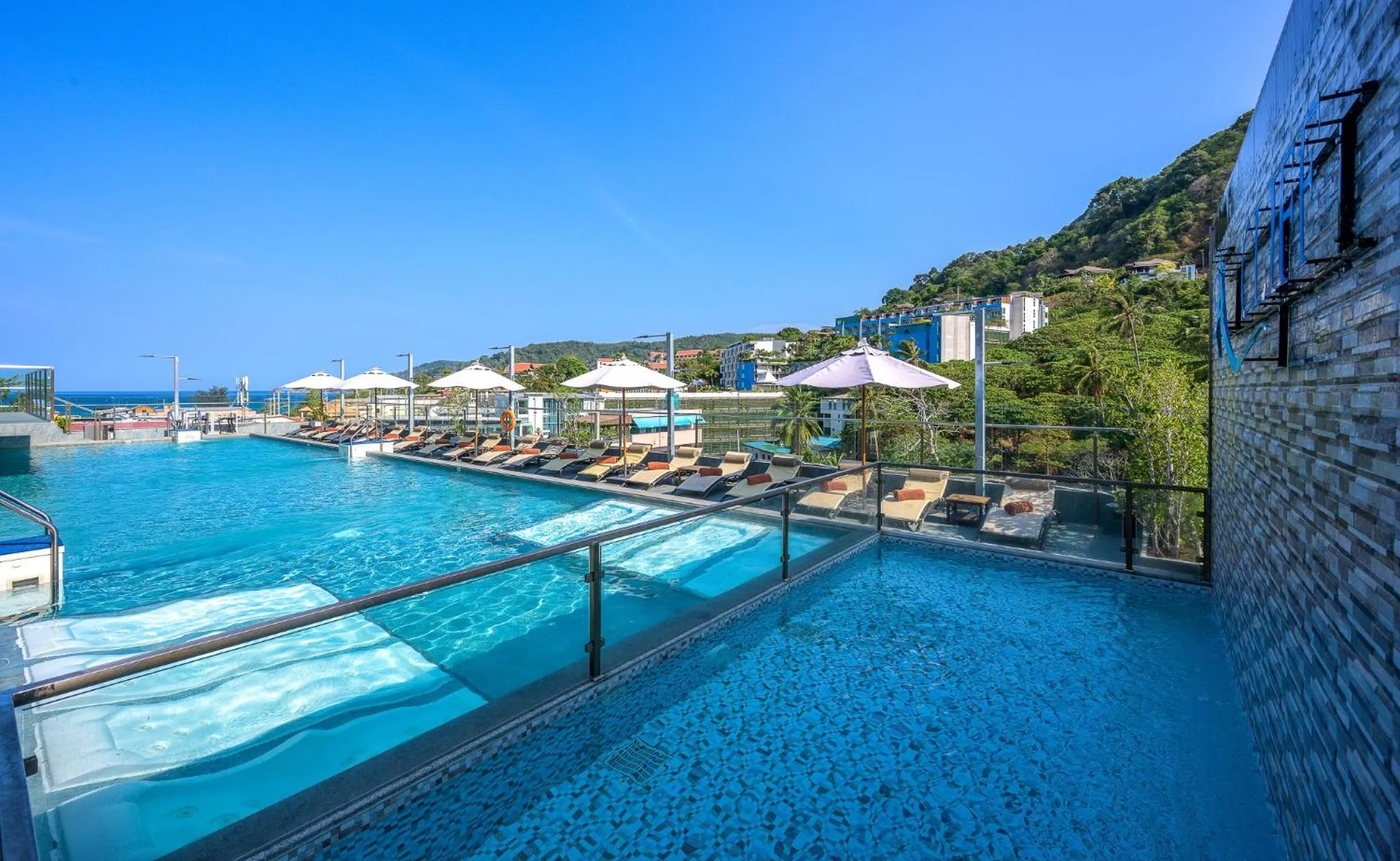 Swimming pool in Zenseana Resort & Spa - Patong, Phuket